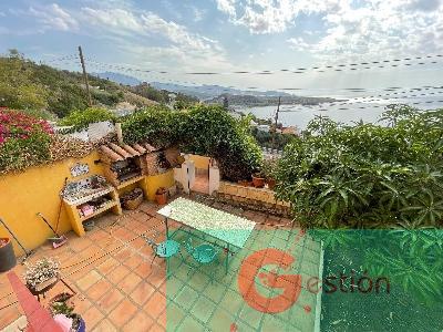 For sale of house in Salobreña