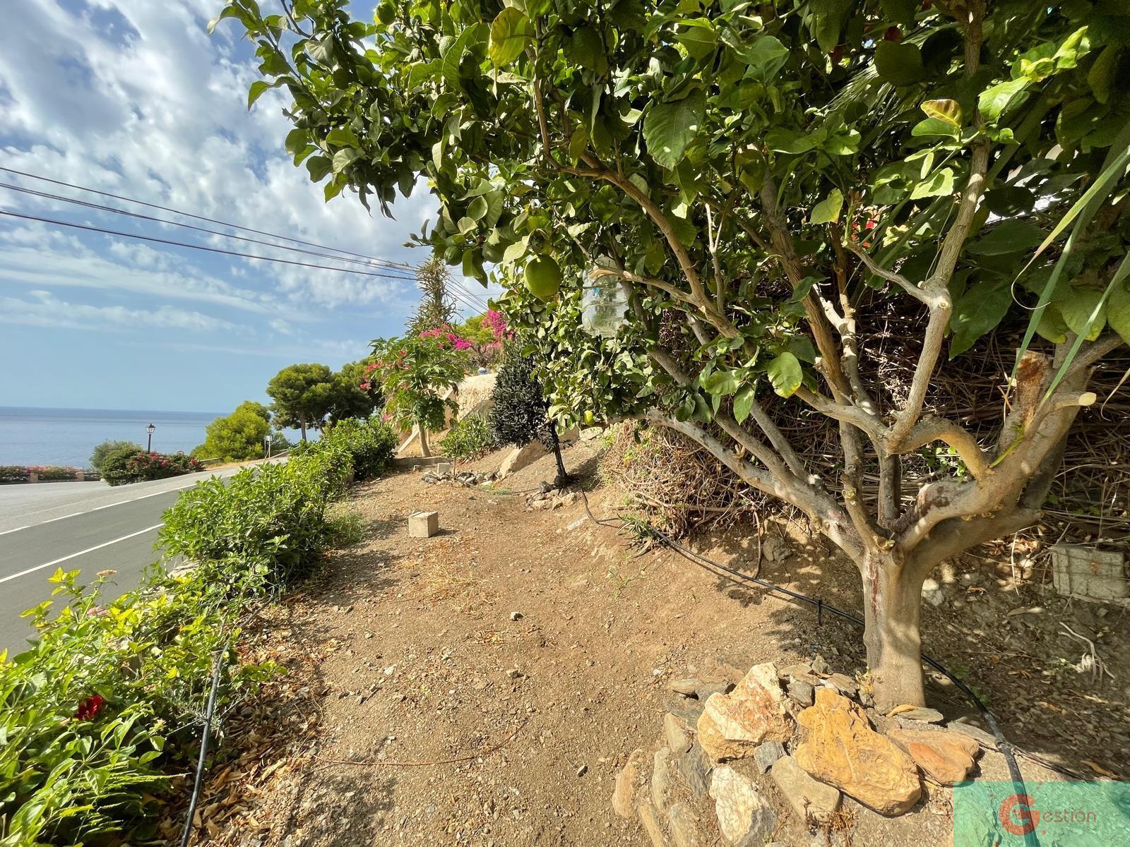 For sale of house in Salobreña