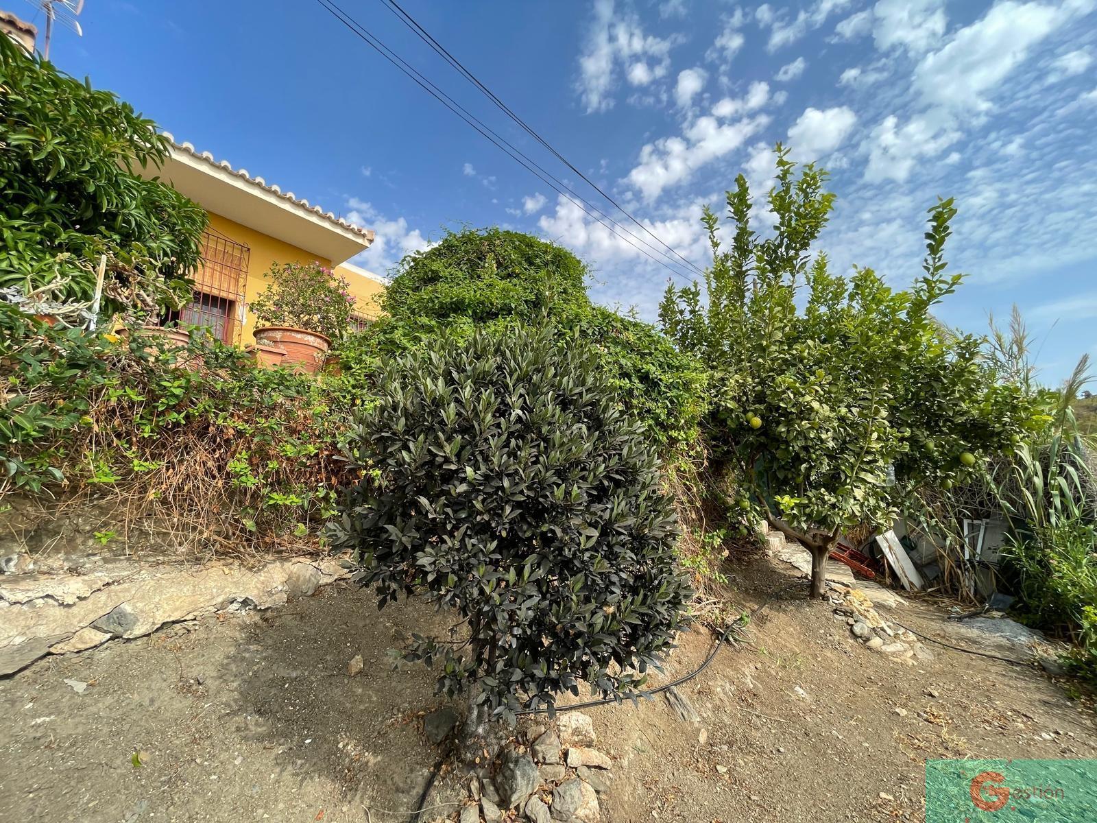 For sale of house in Salobreña