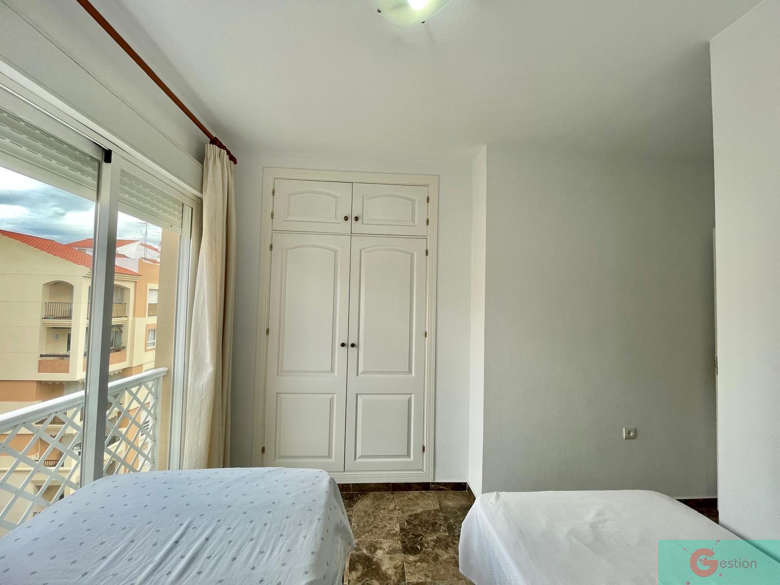 For sale of flat in Almuñécar
