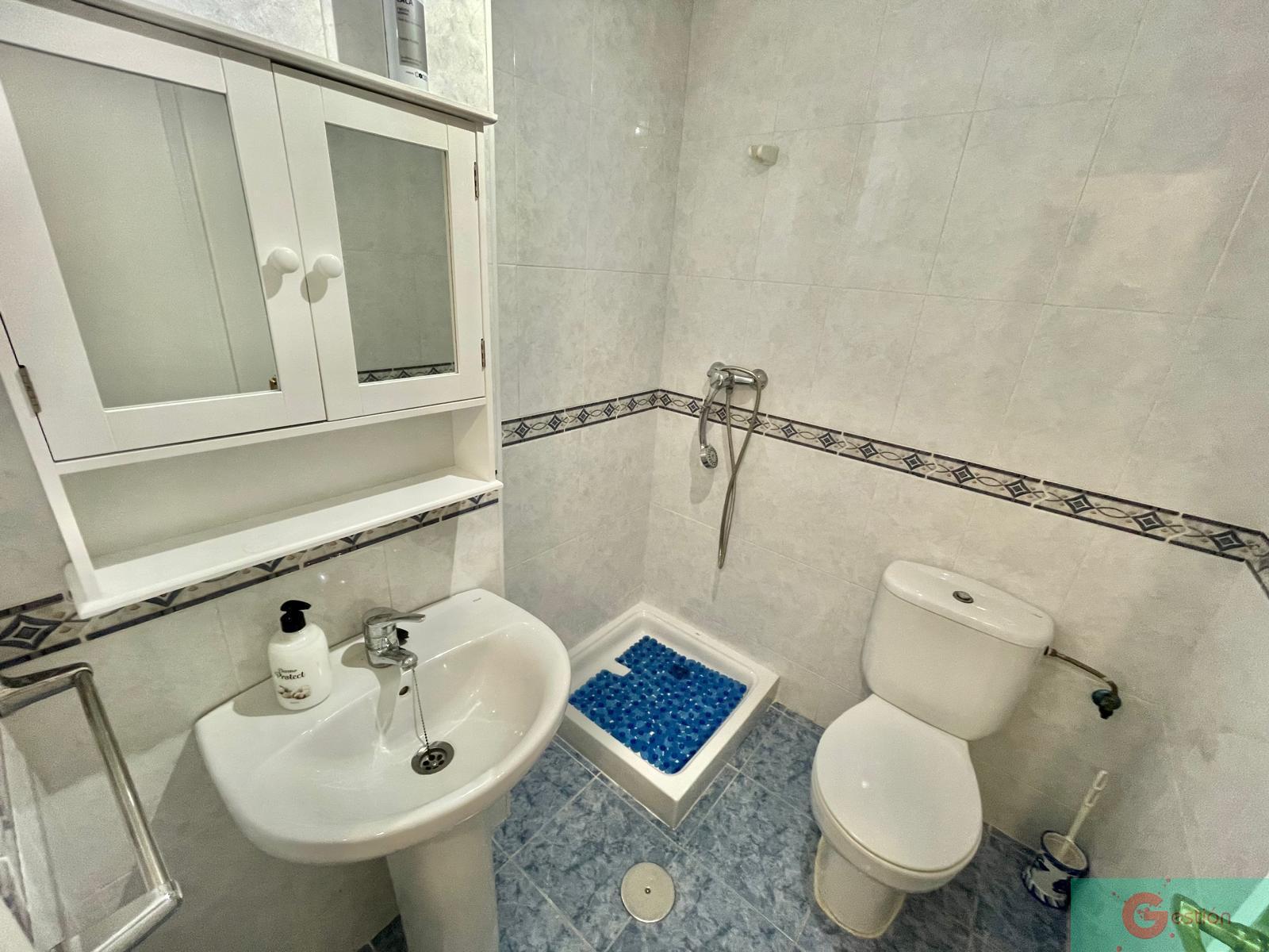 For sale of flat in Almuñécar