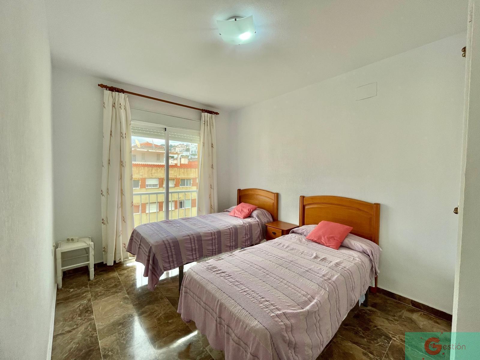 For sale of flat in Almuñécar