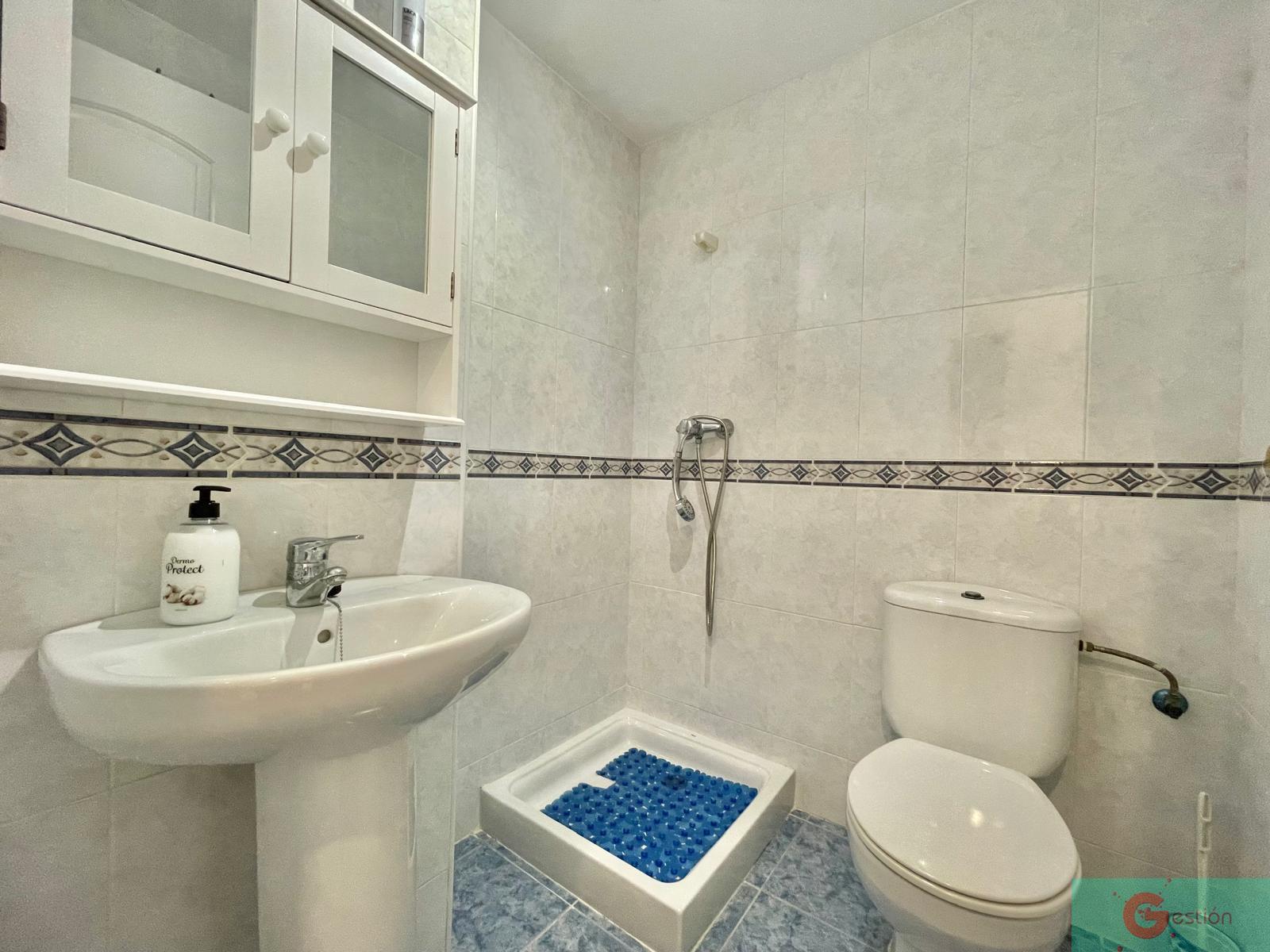 For sale of flat in Almuñécar