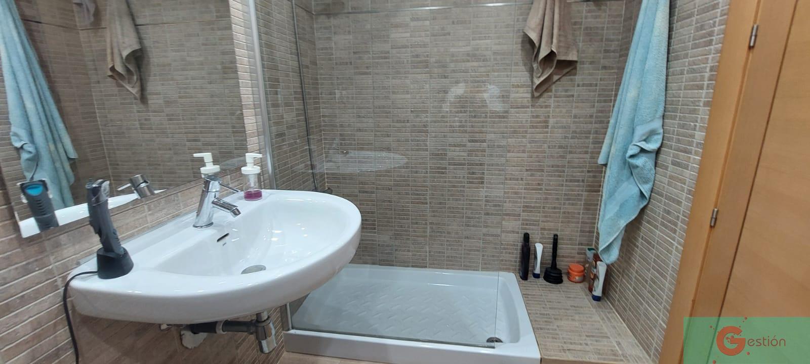 For sale of apartment in Salobreña