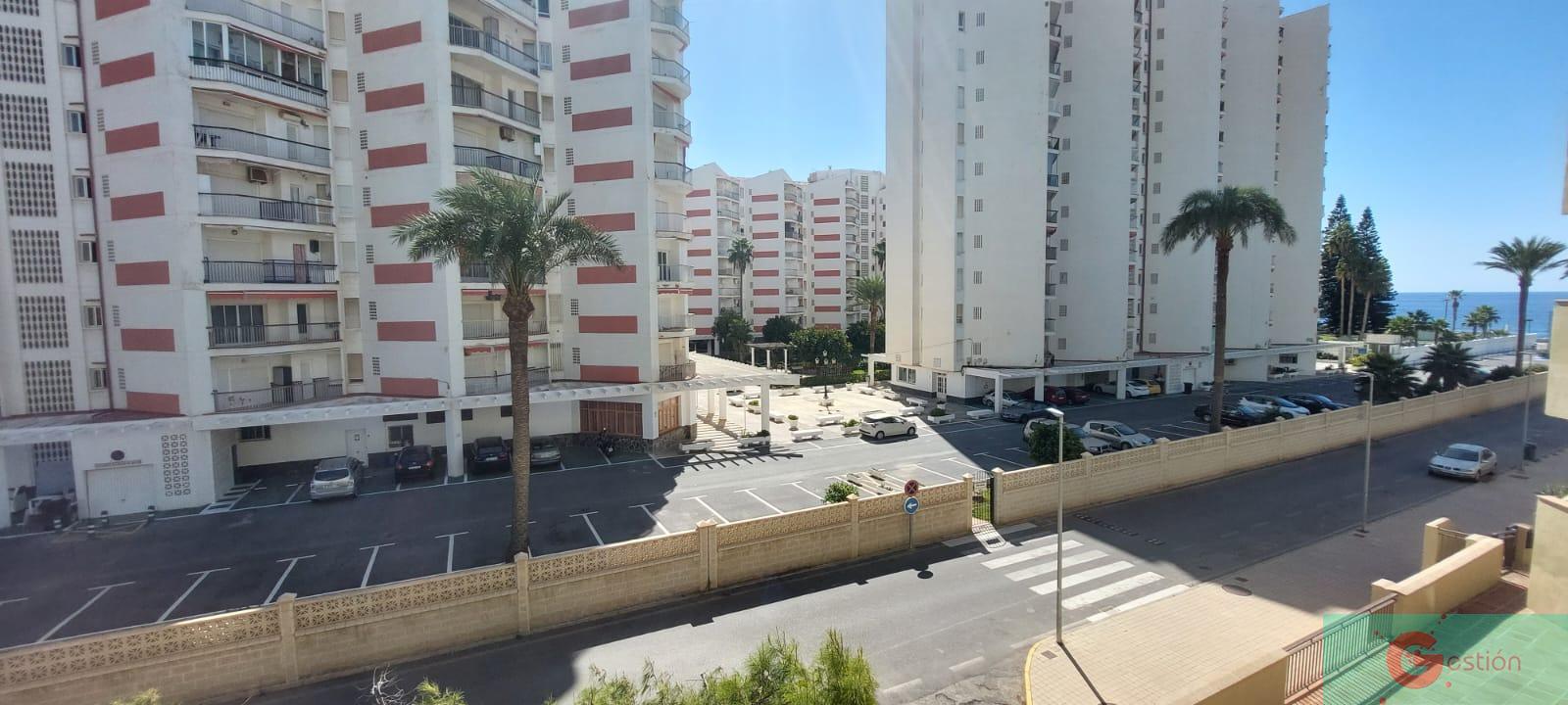 For sale of apartment in Salobreña