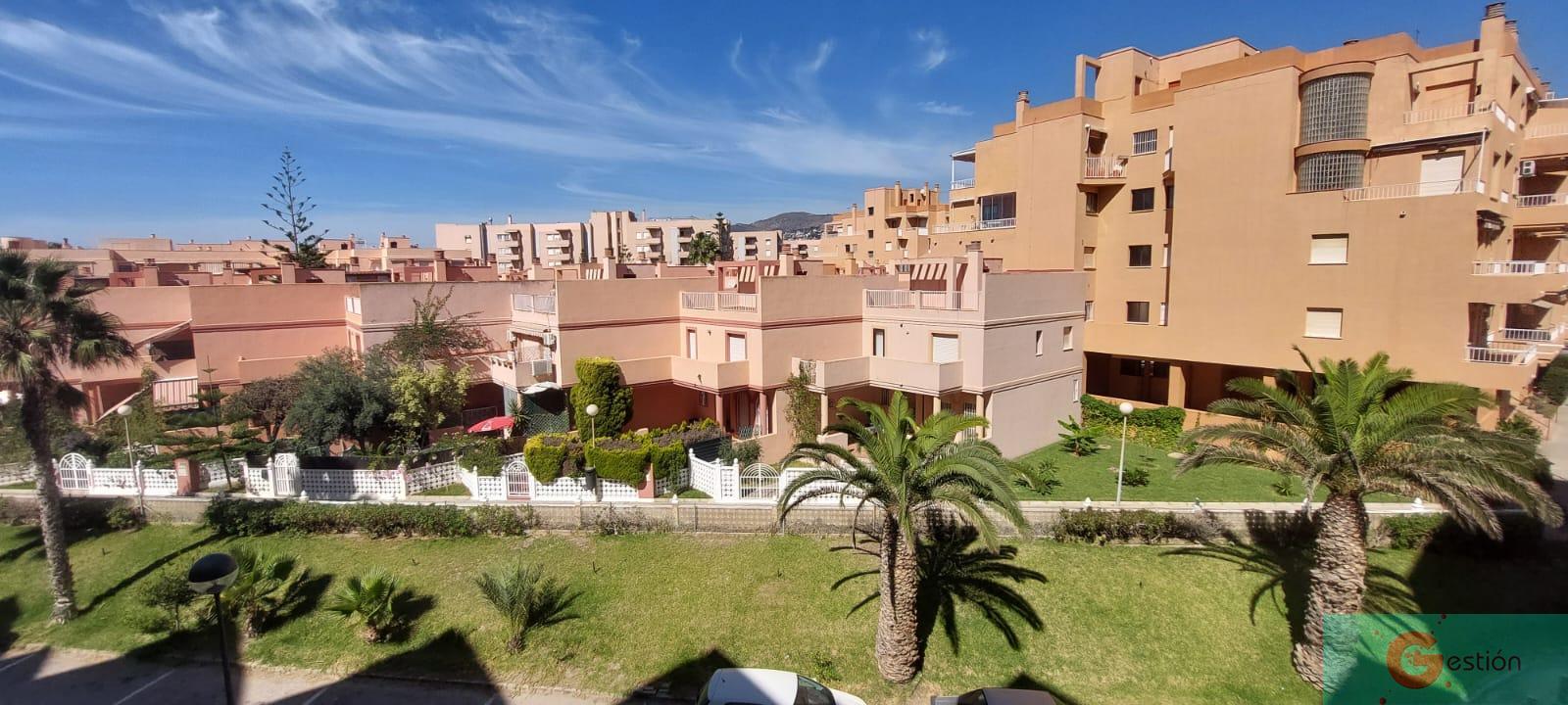 For sale of apartment in Salobreña