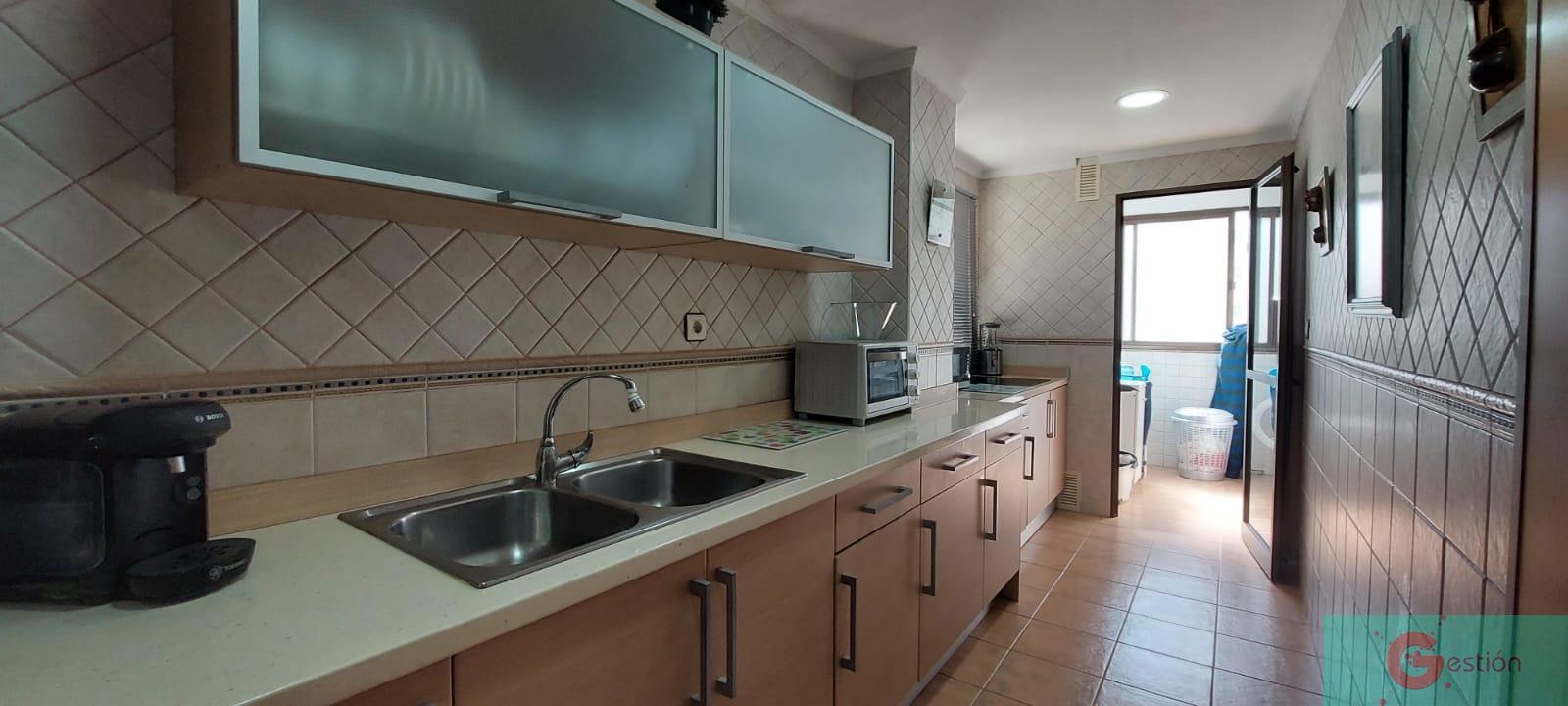 For sale of apartment in Salobreña