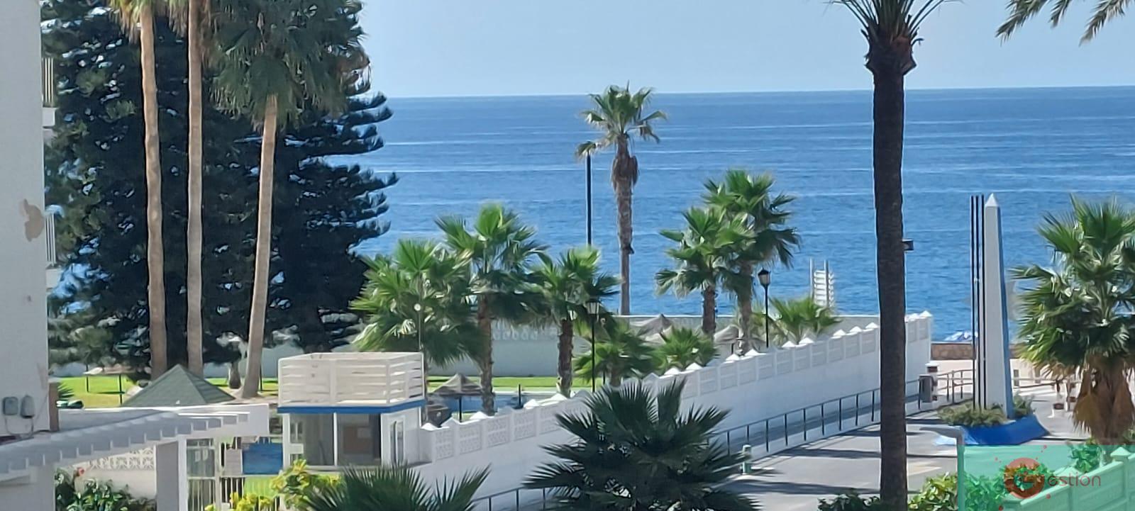 For sale of apartment in Salobreña