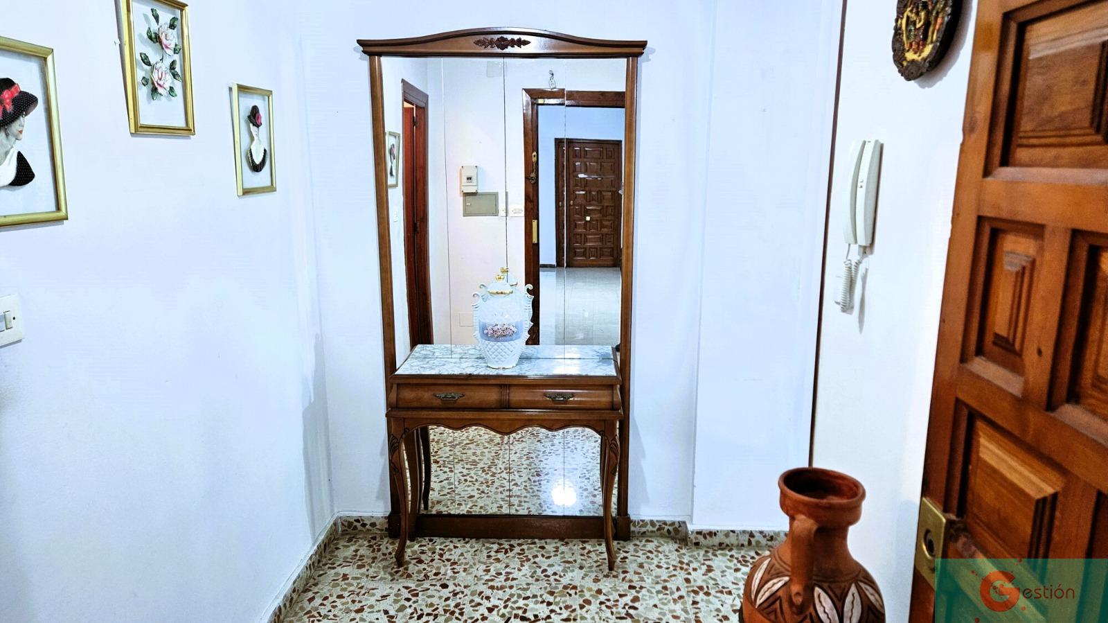 For sale of flat in Motril