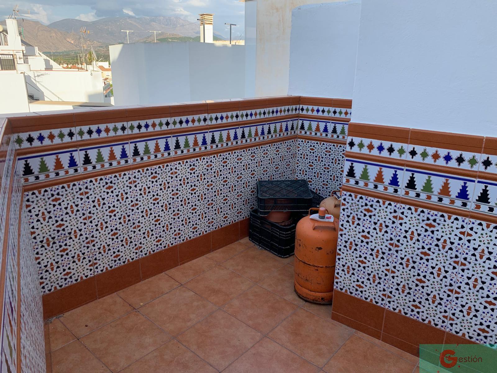 For sale of house in Salobreña