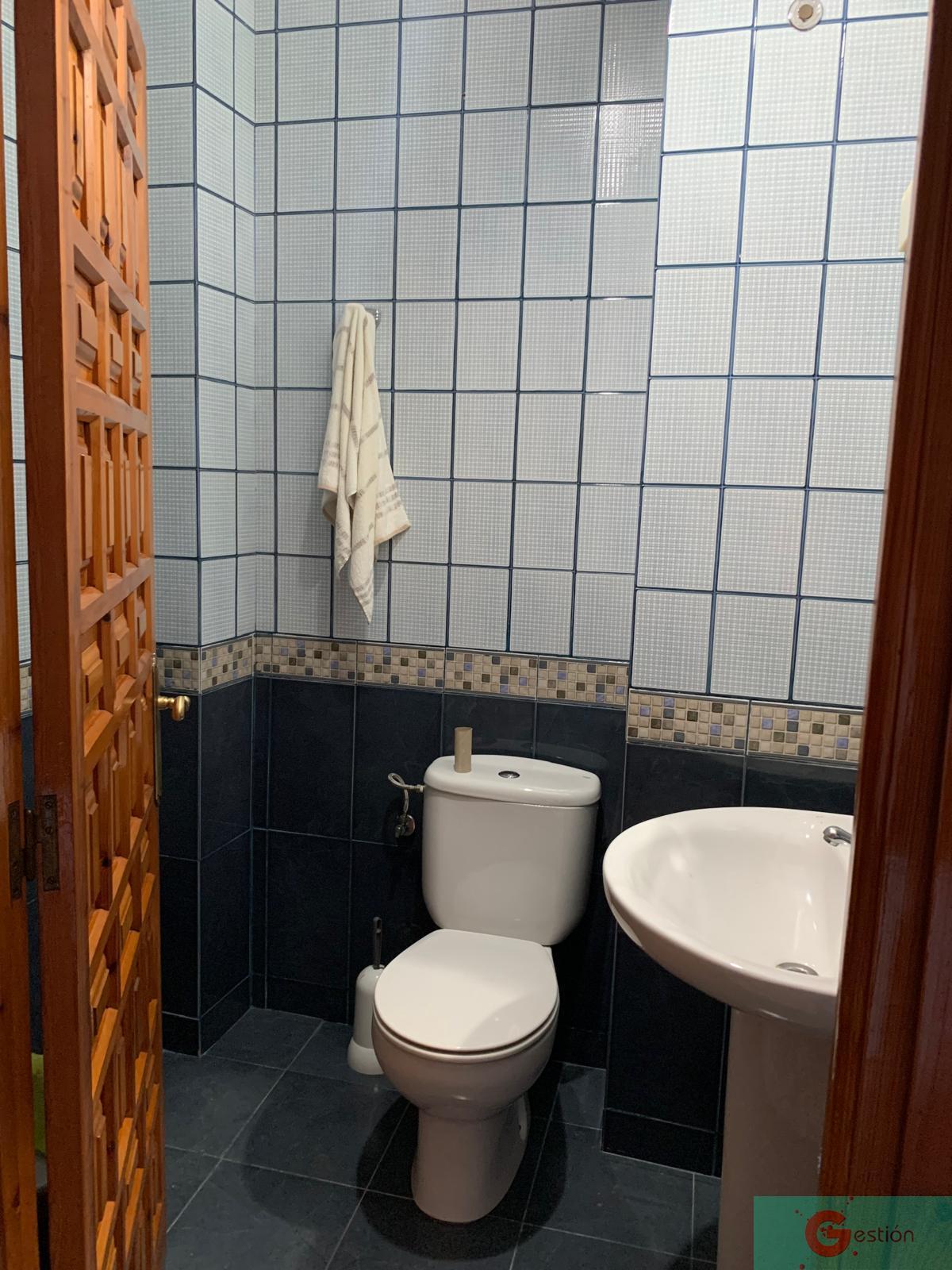 For sale of house in Salobreña