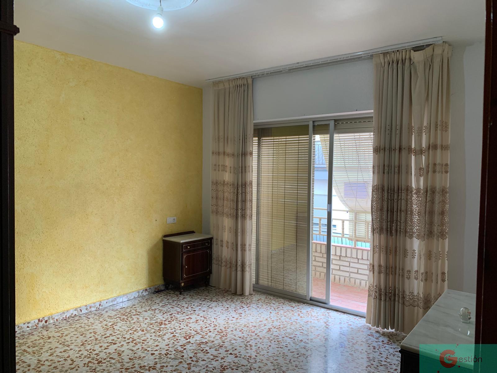 For sale of house in Salobreña
