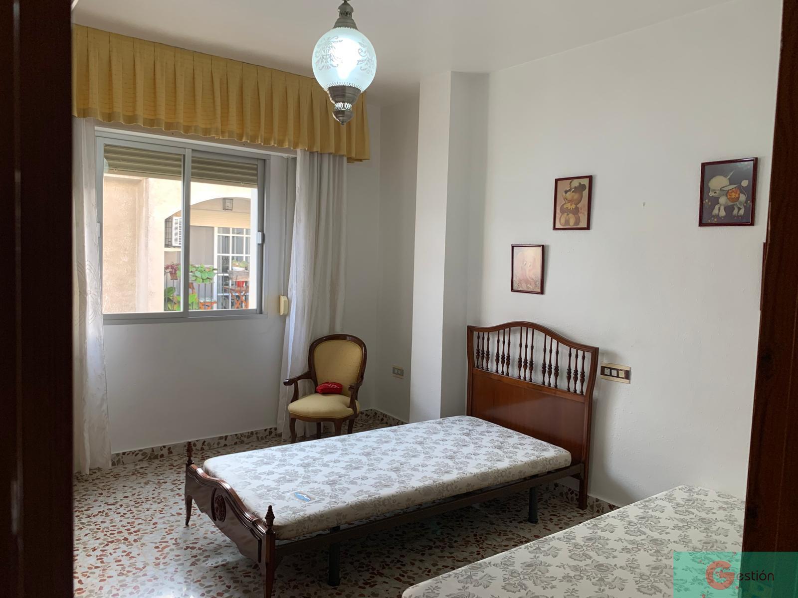For sale of house in Salobreña