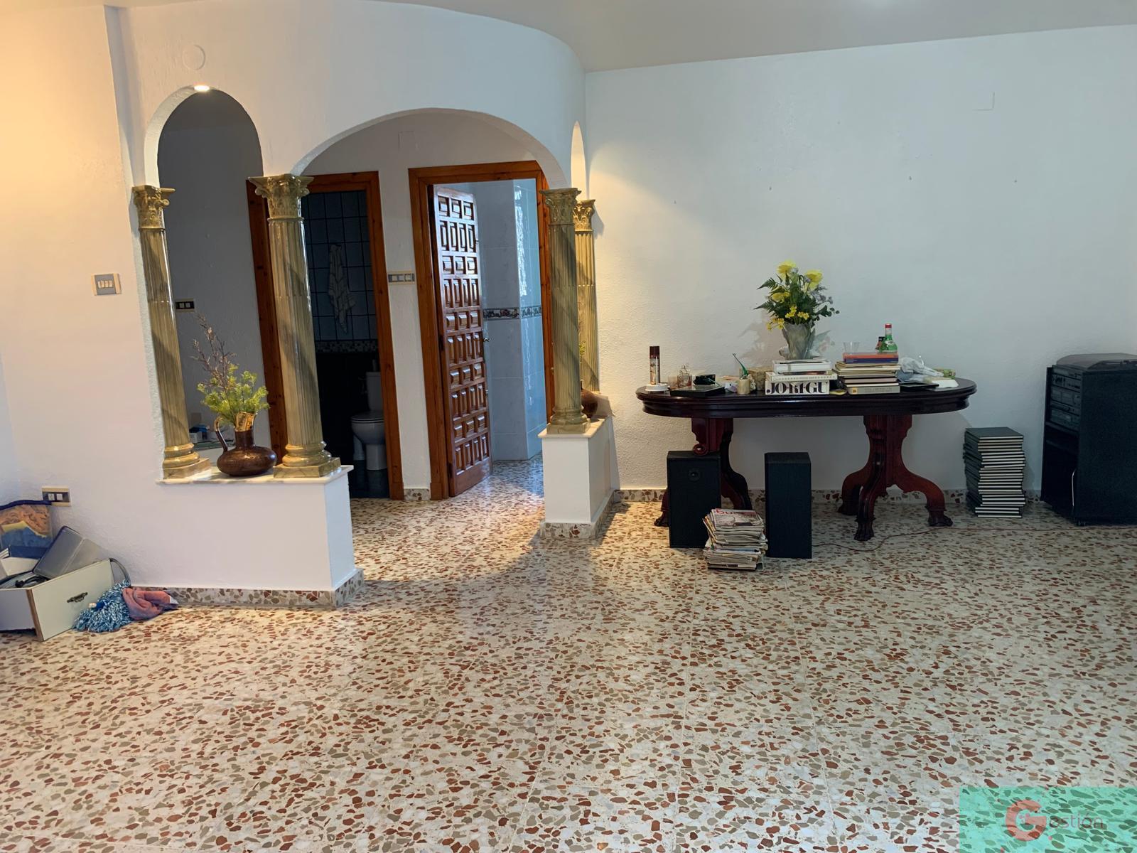 For sale of house in Salobreña