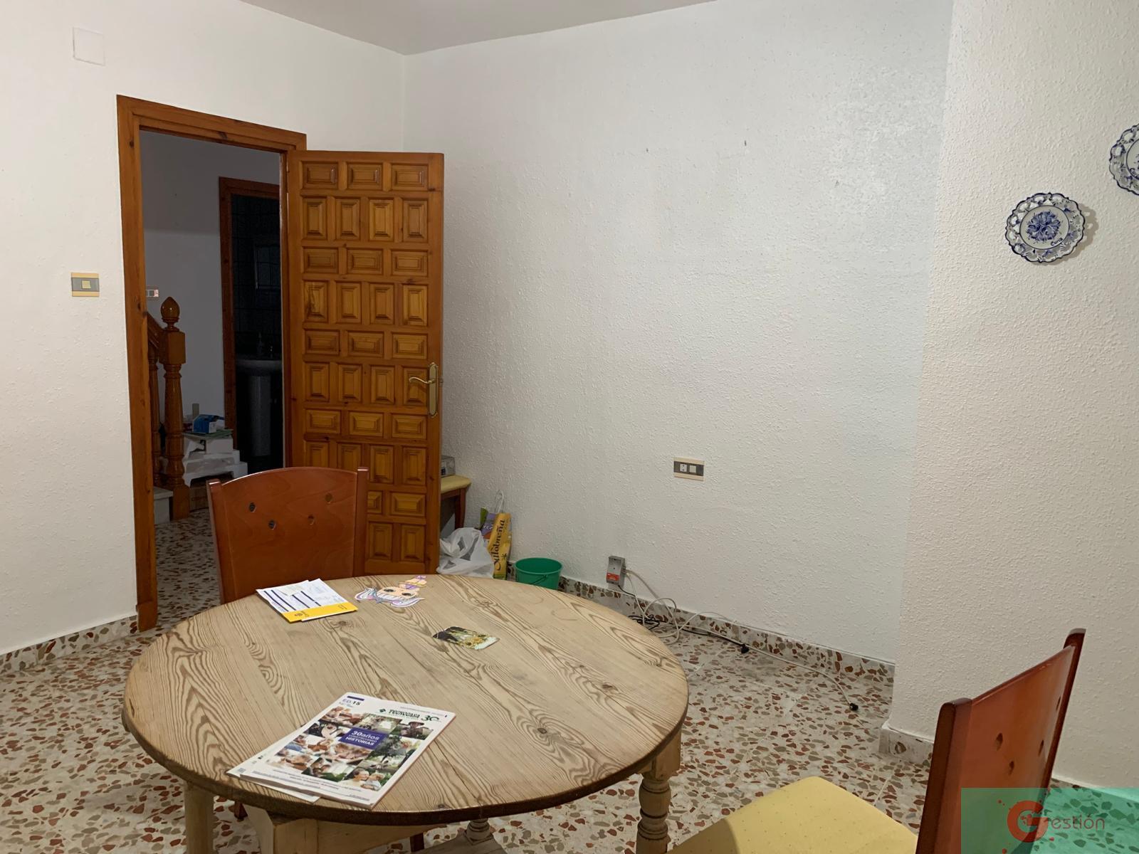 For sale of house in Salobreña