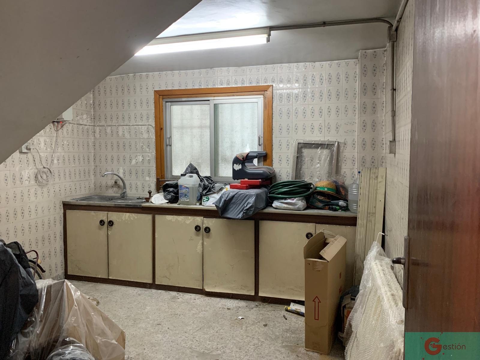 For sale of house in Salobreña