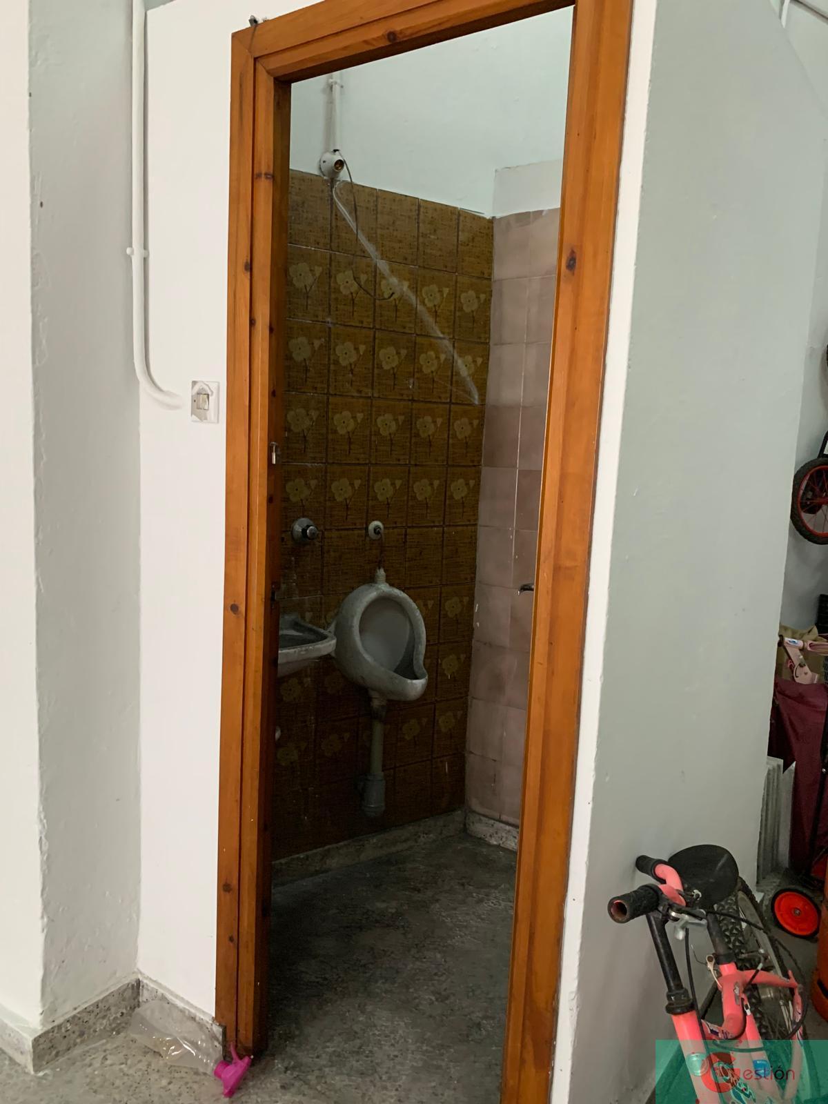 For sale of house in Salobreña