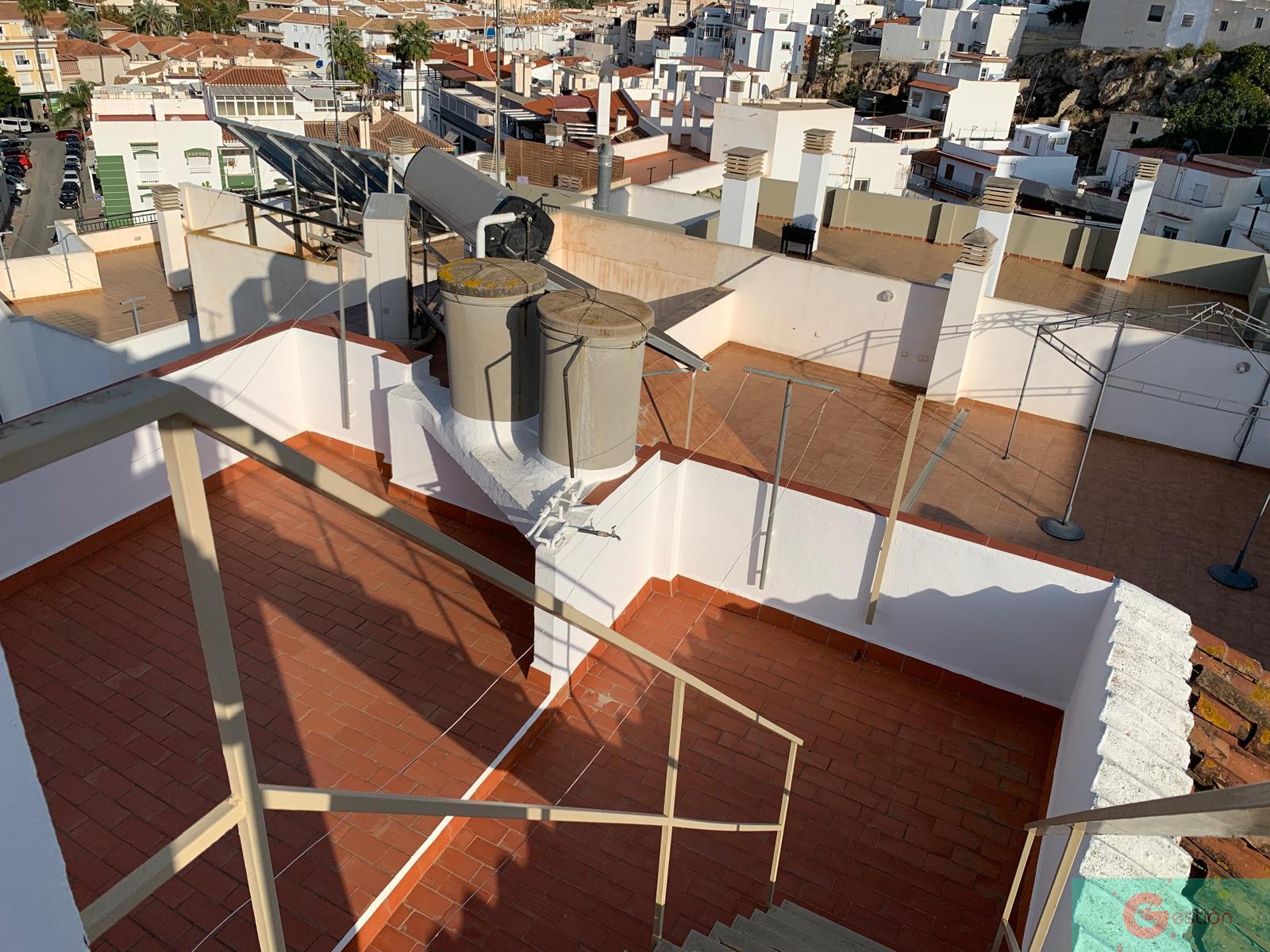 For sale of house in Salobreña