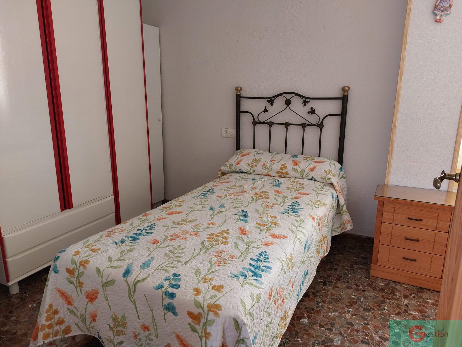 For sale of flat in Salobreña