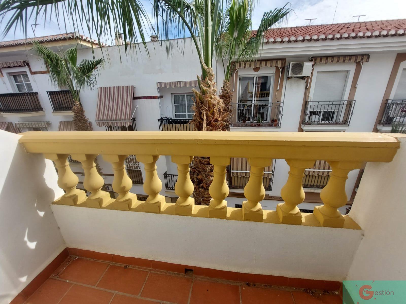 For sale of flat in Salobreña
