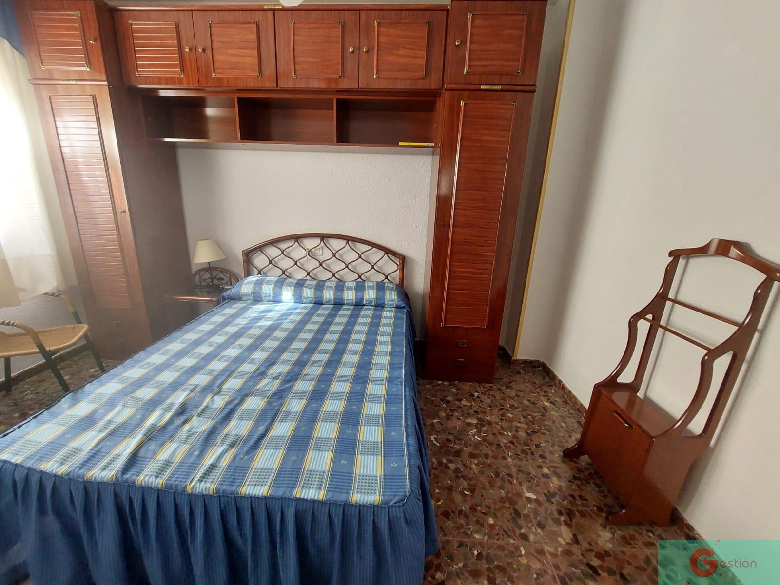 For sale of flat in Salobreña