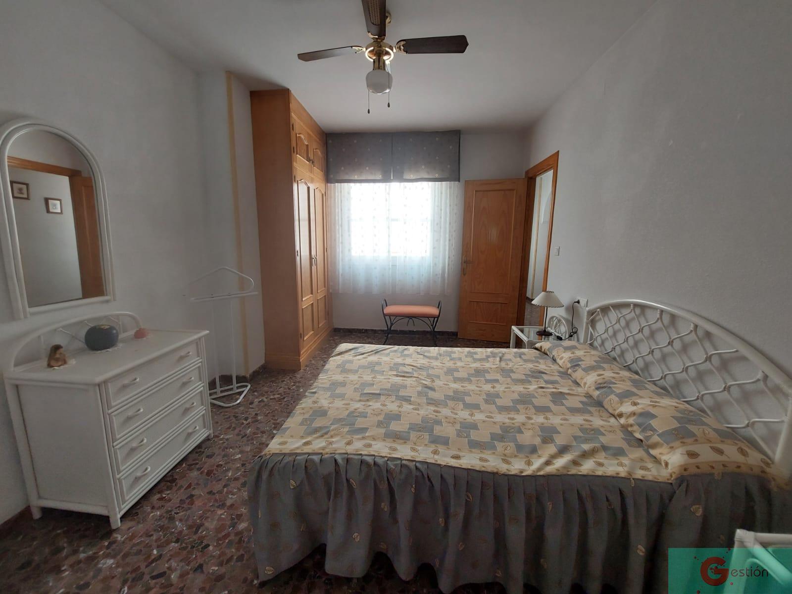 For sale of flat in Salobreña