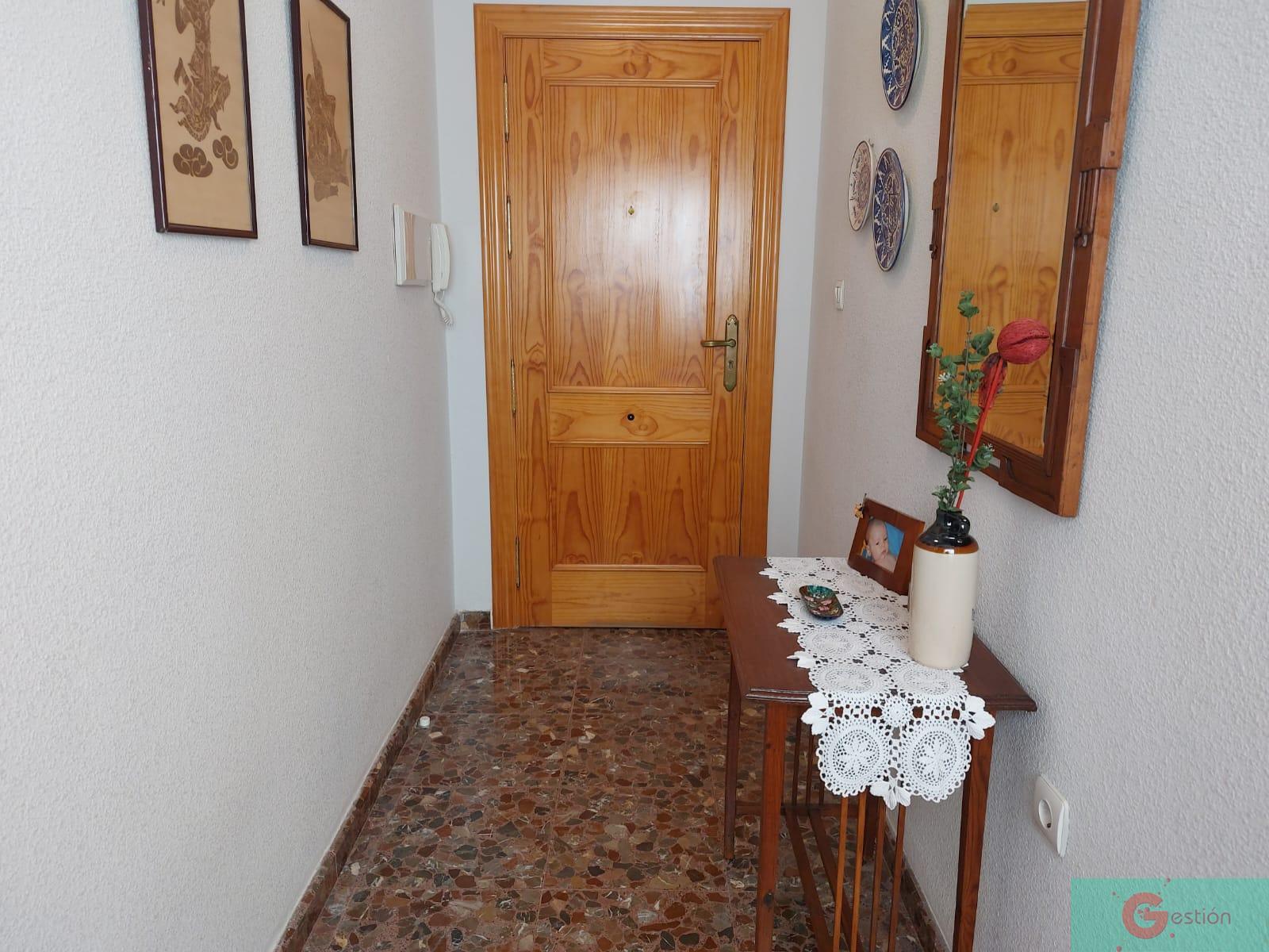 For sale of flat in Salobreña