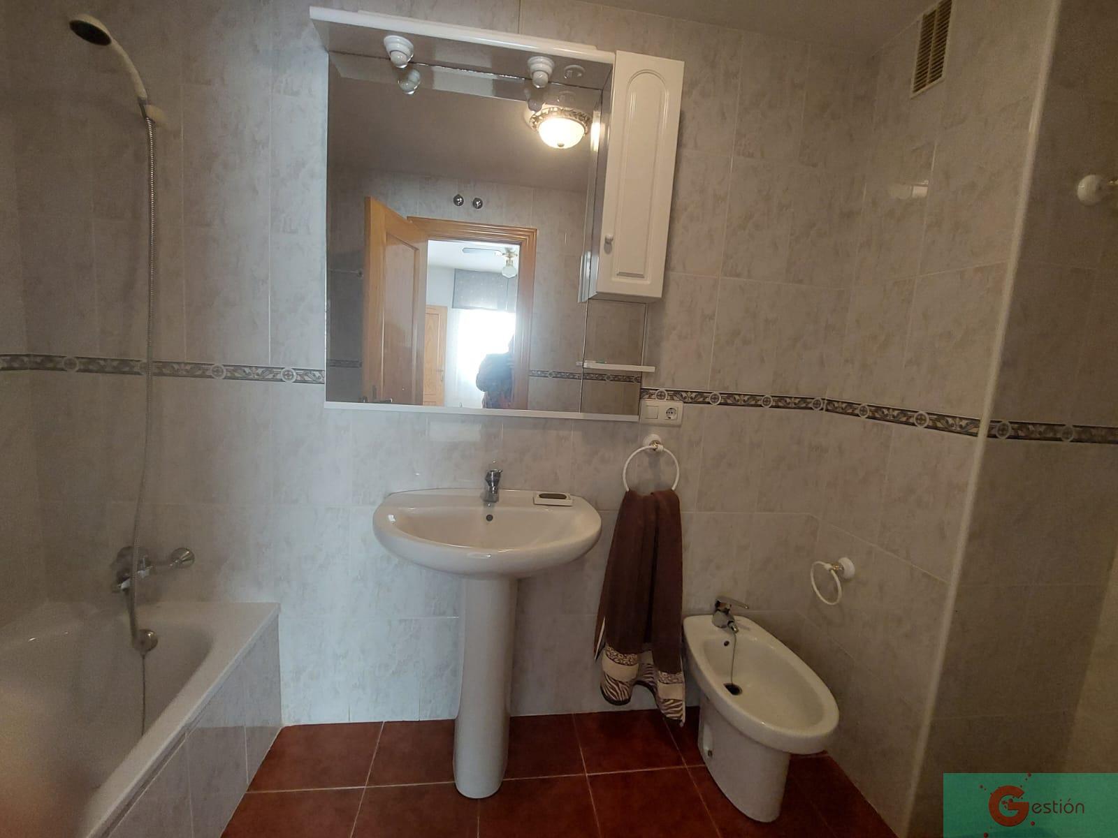 For sale of flat in Salobreña