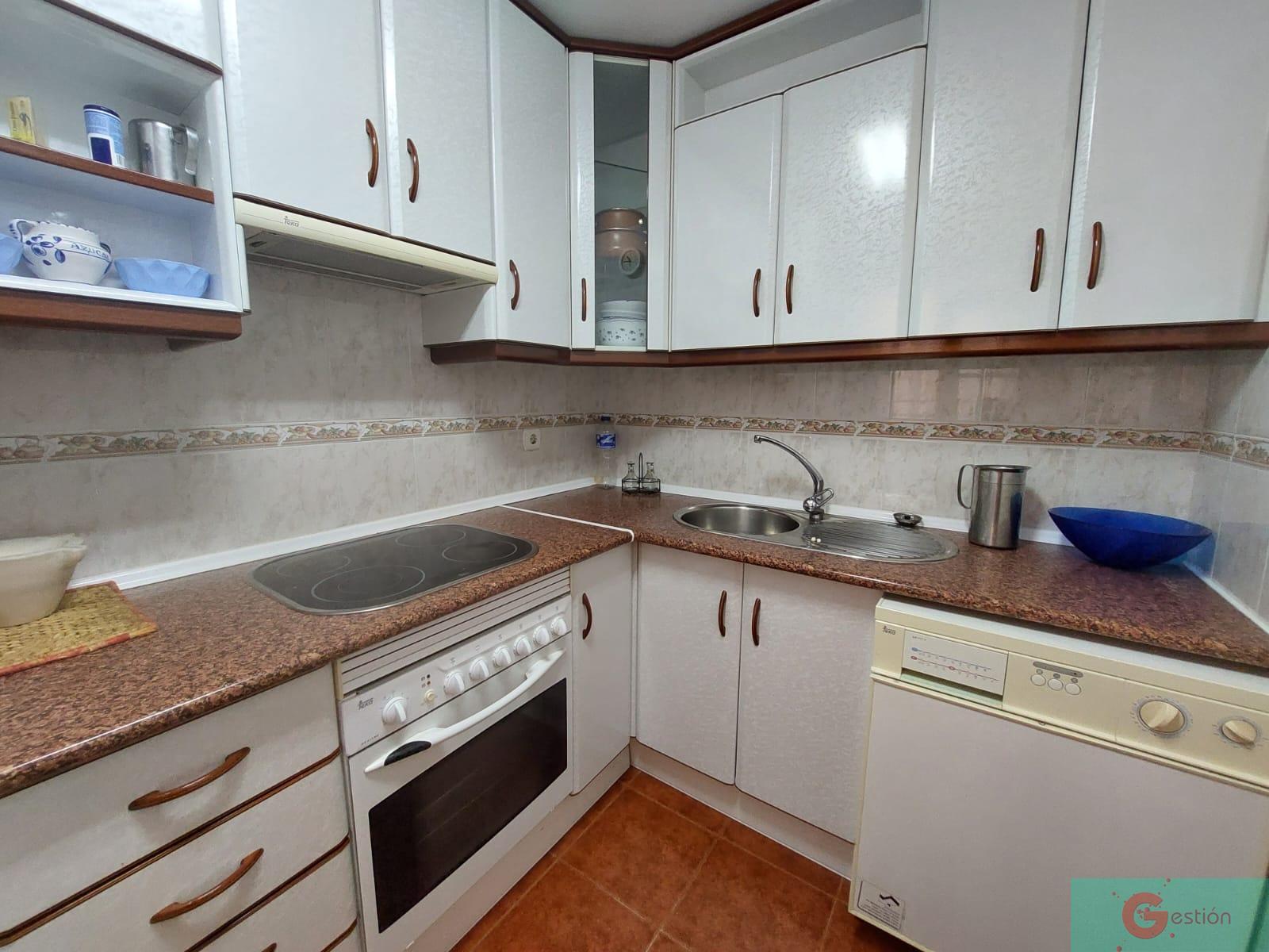 For sale of flat in Salobreña
