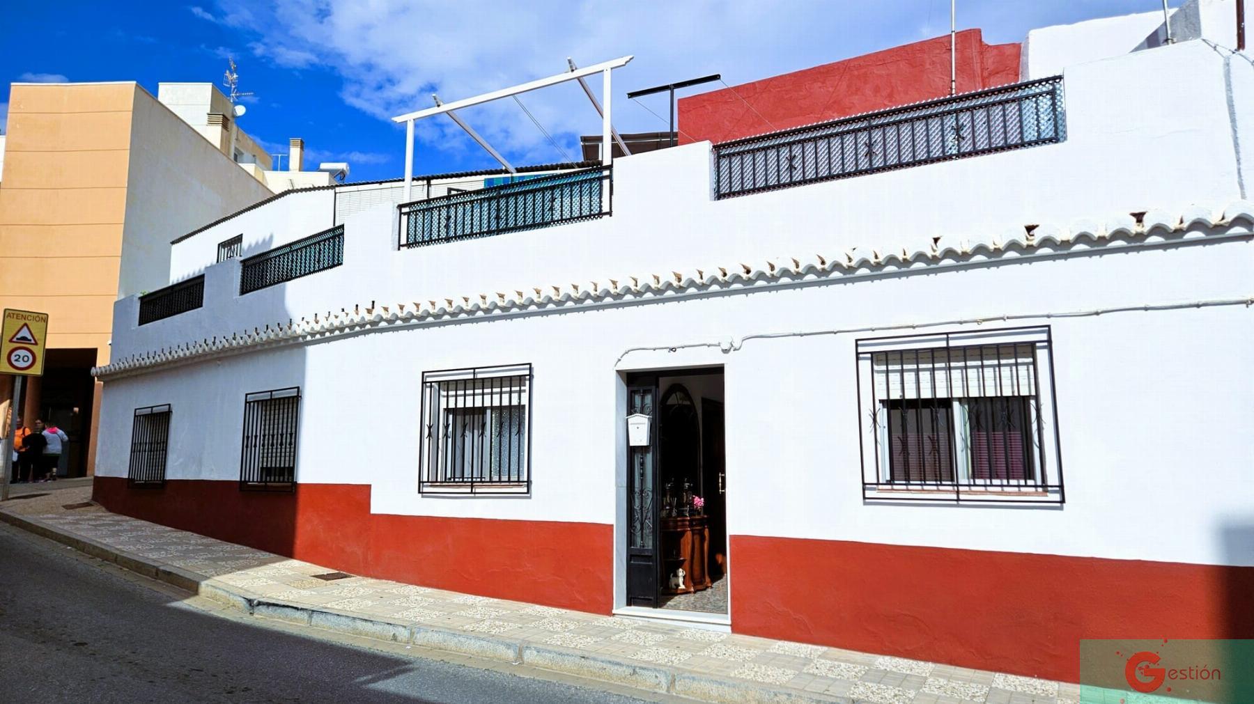 For sale of house in Motril