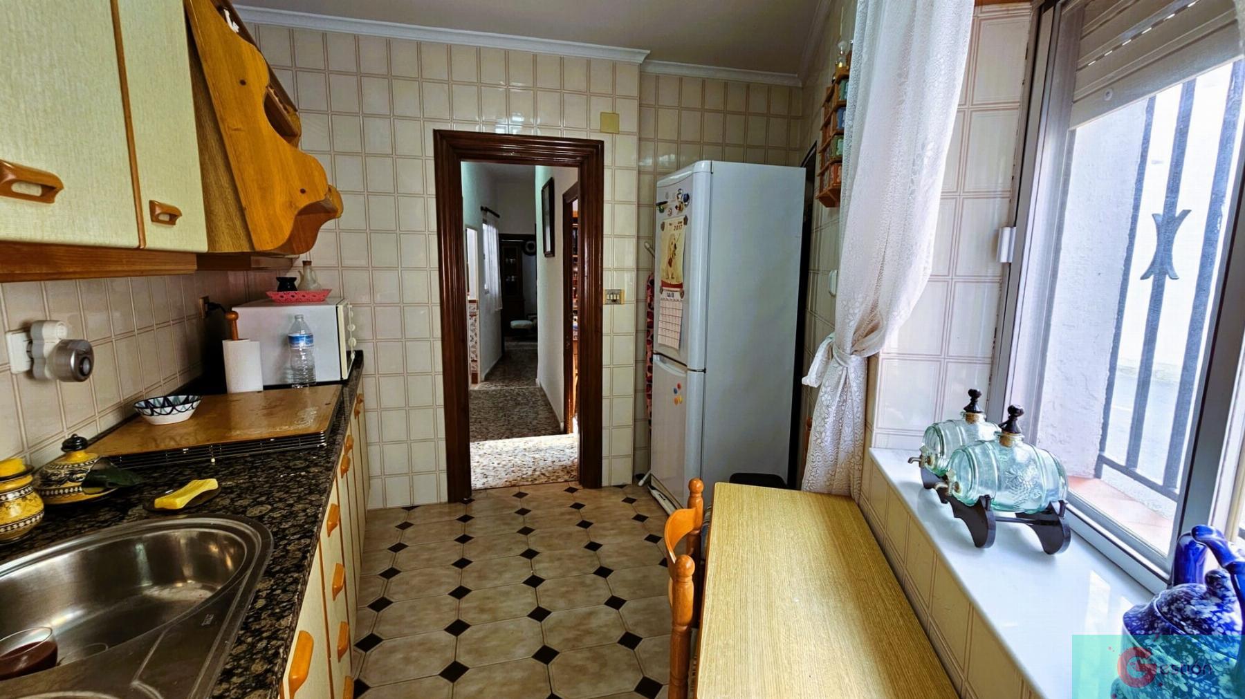 For sale of house in Motril