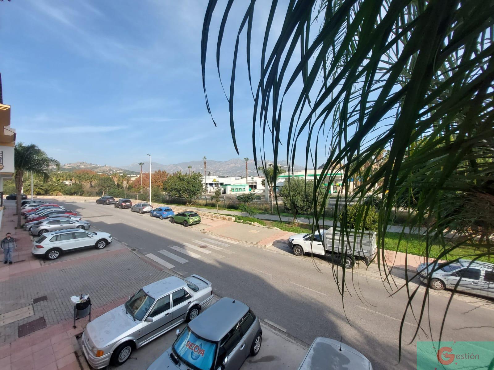 For sale of flat in Salobreña