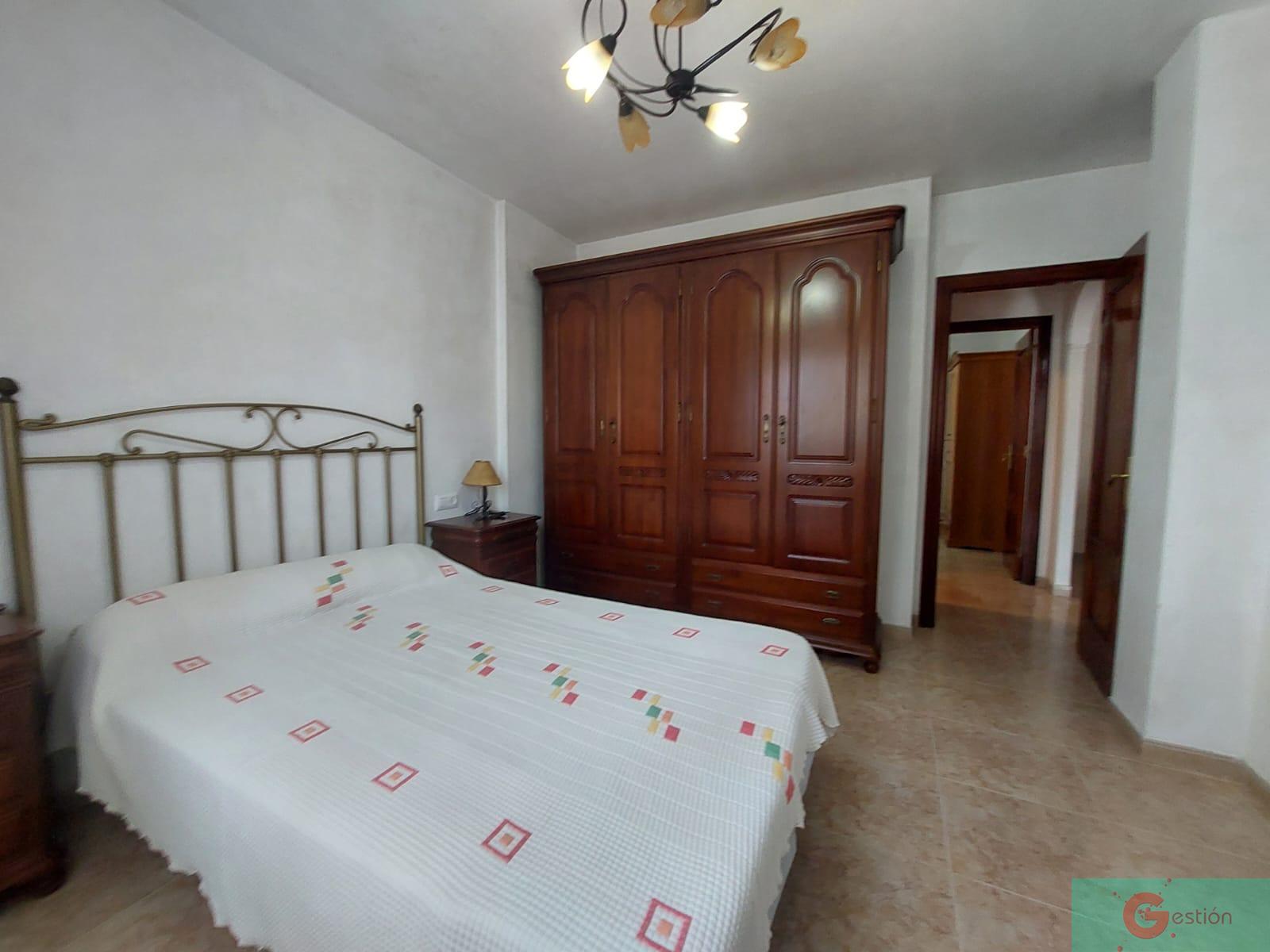 For sale of flat in Salobreña