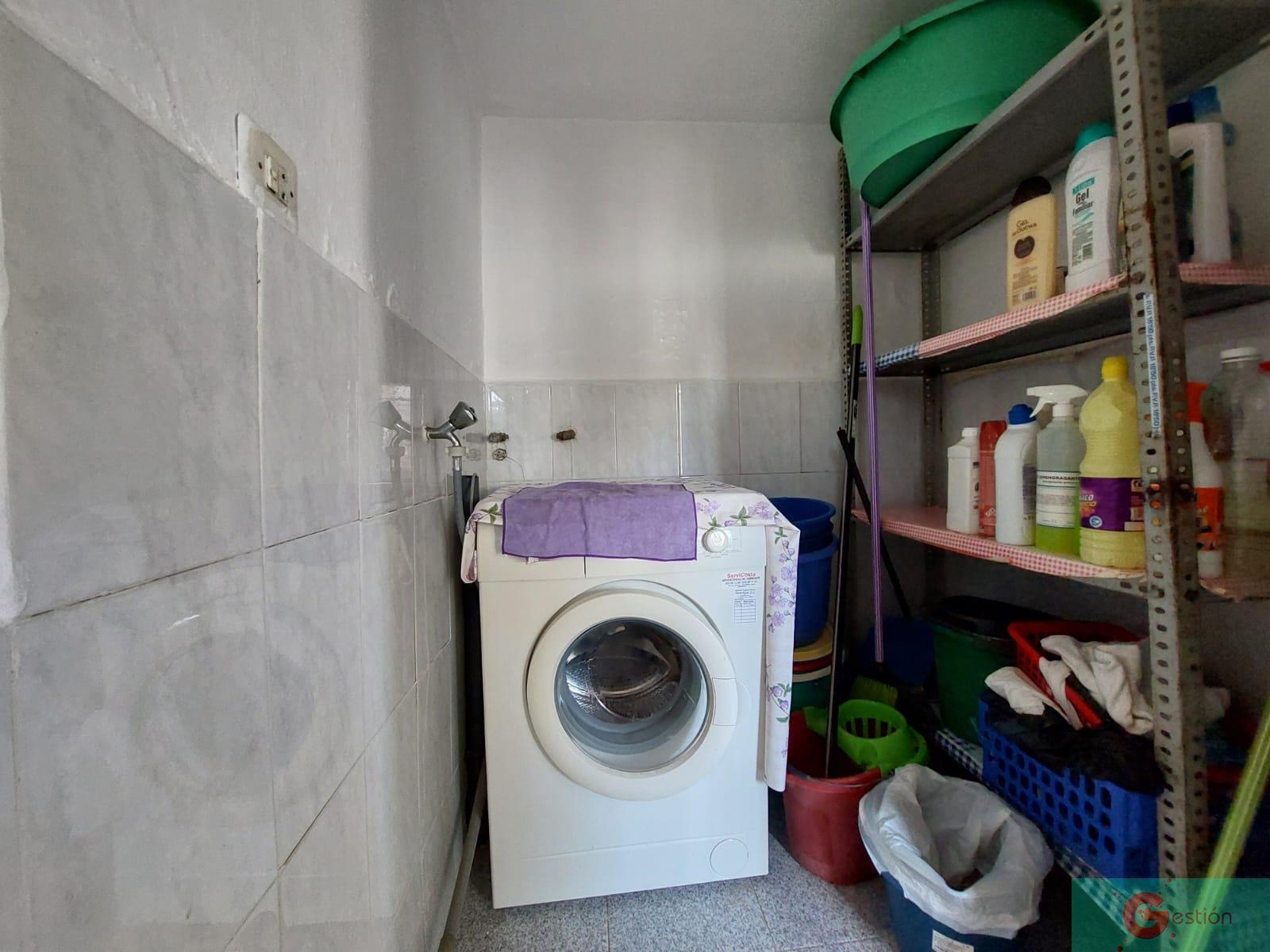 For sale of house in Salobreña