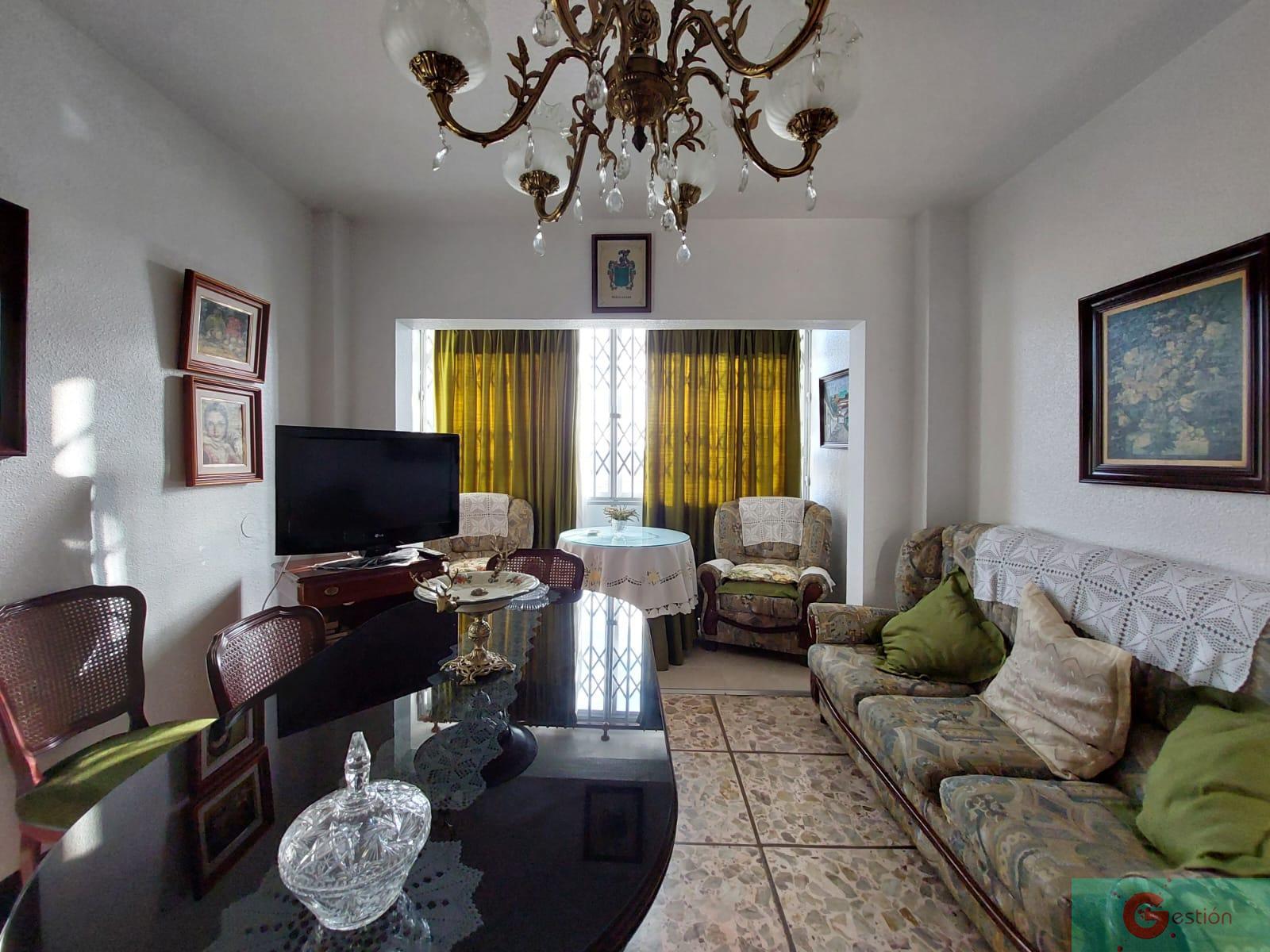 For sale of house in Salobreña