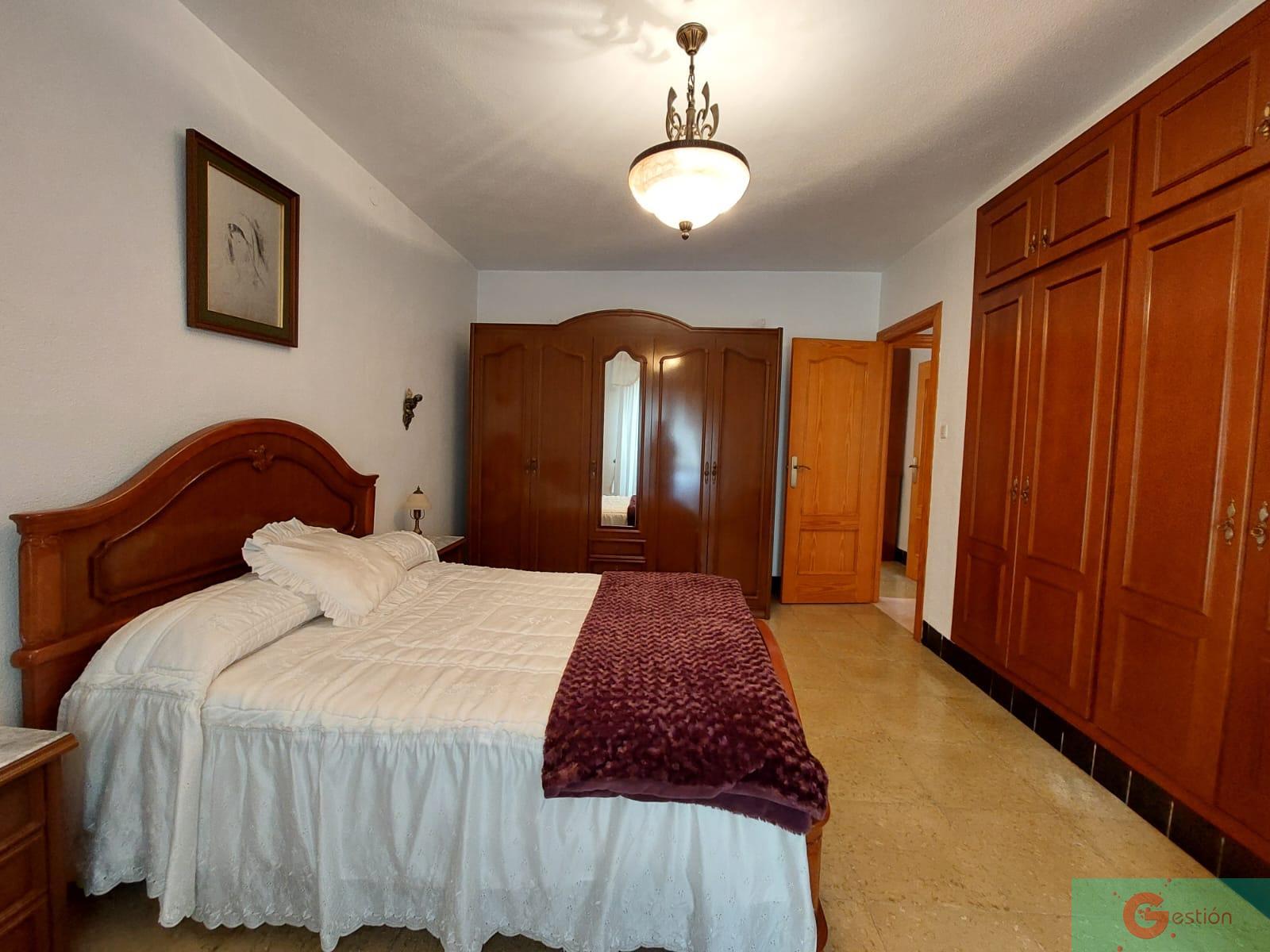 For sale of house in Salobreña
