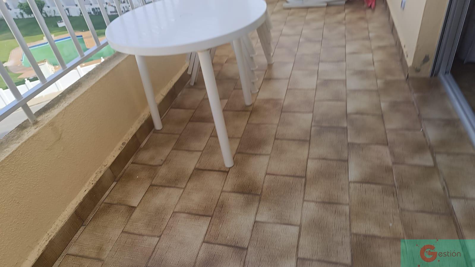 For sale of apartment in Salobreña
