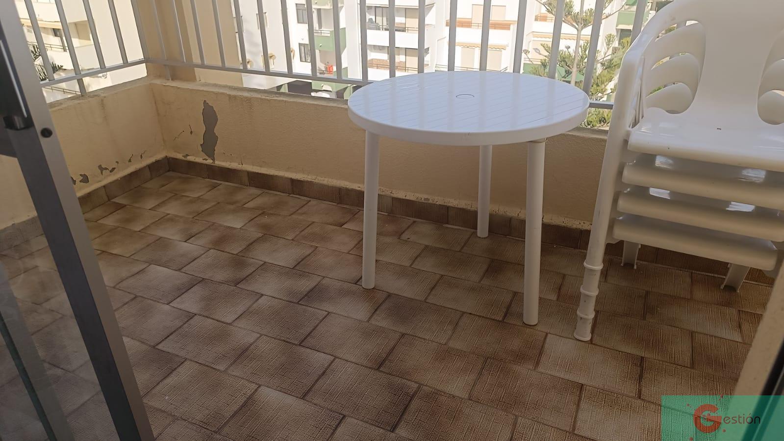 For sale of apartment in Salobreña