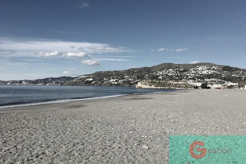 For sale of apartment in Salobreña