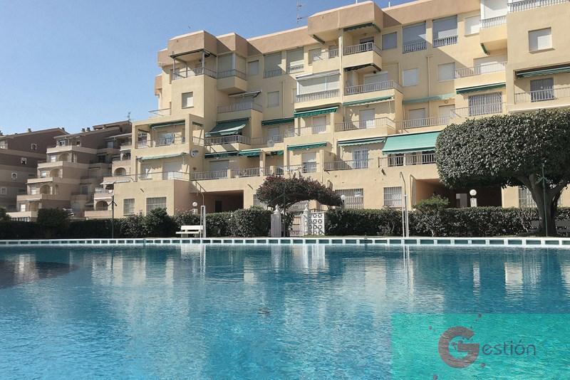 For sale of apartment in Salobreña