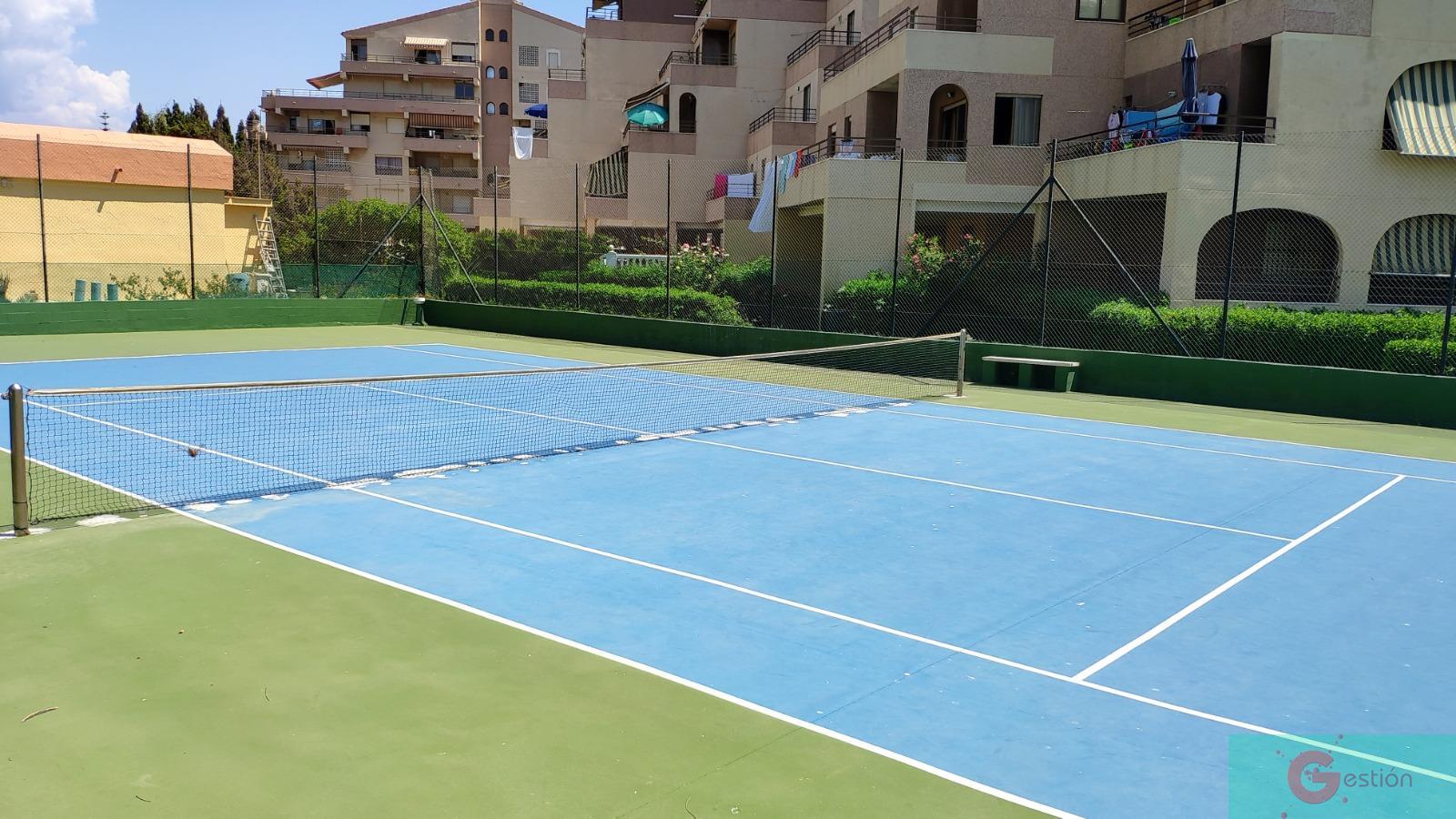 For sale of apartment in Salobreña