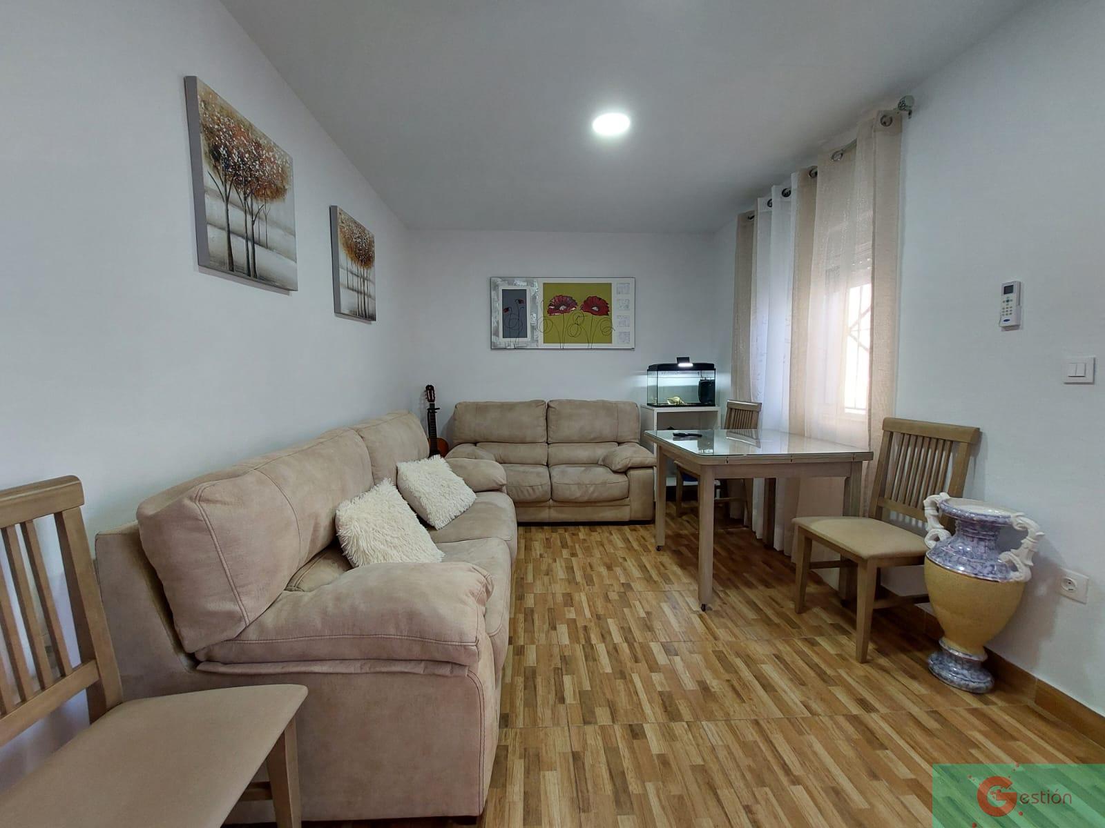 For sale of house in Salobreña