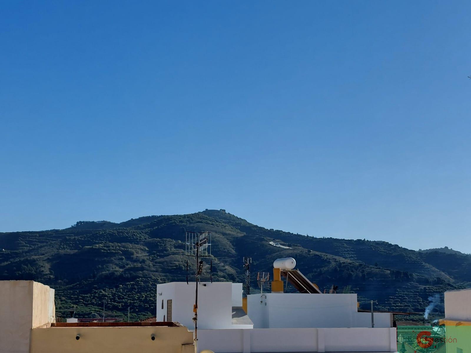 For sale of house in Salobreña