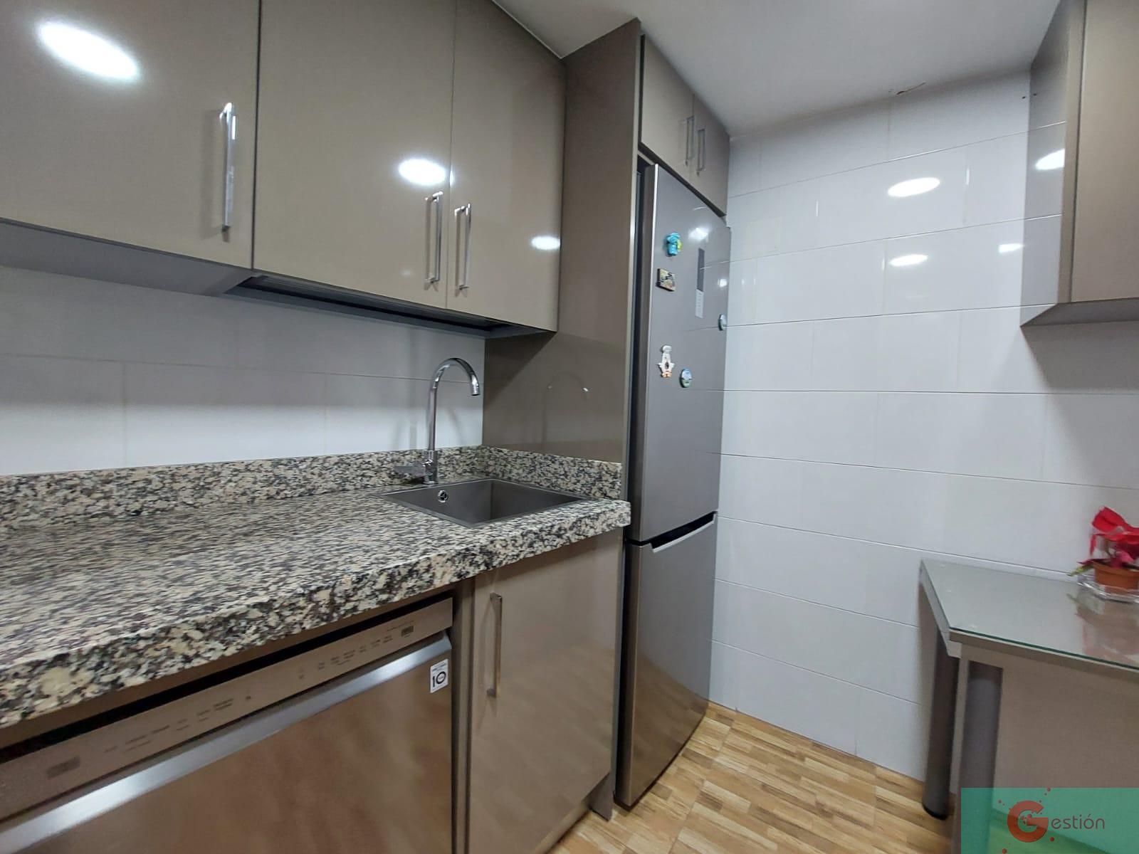 For sale of house in Salobreña