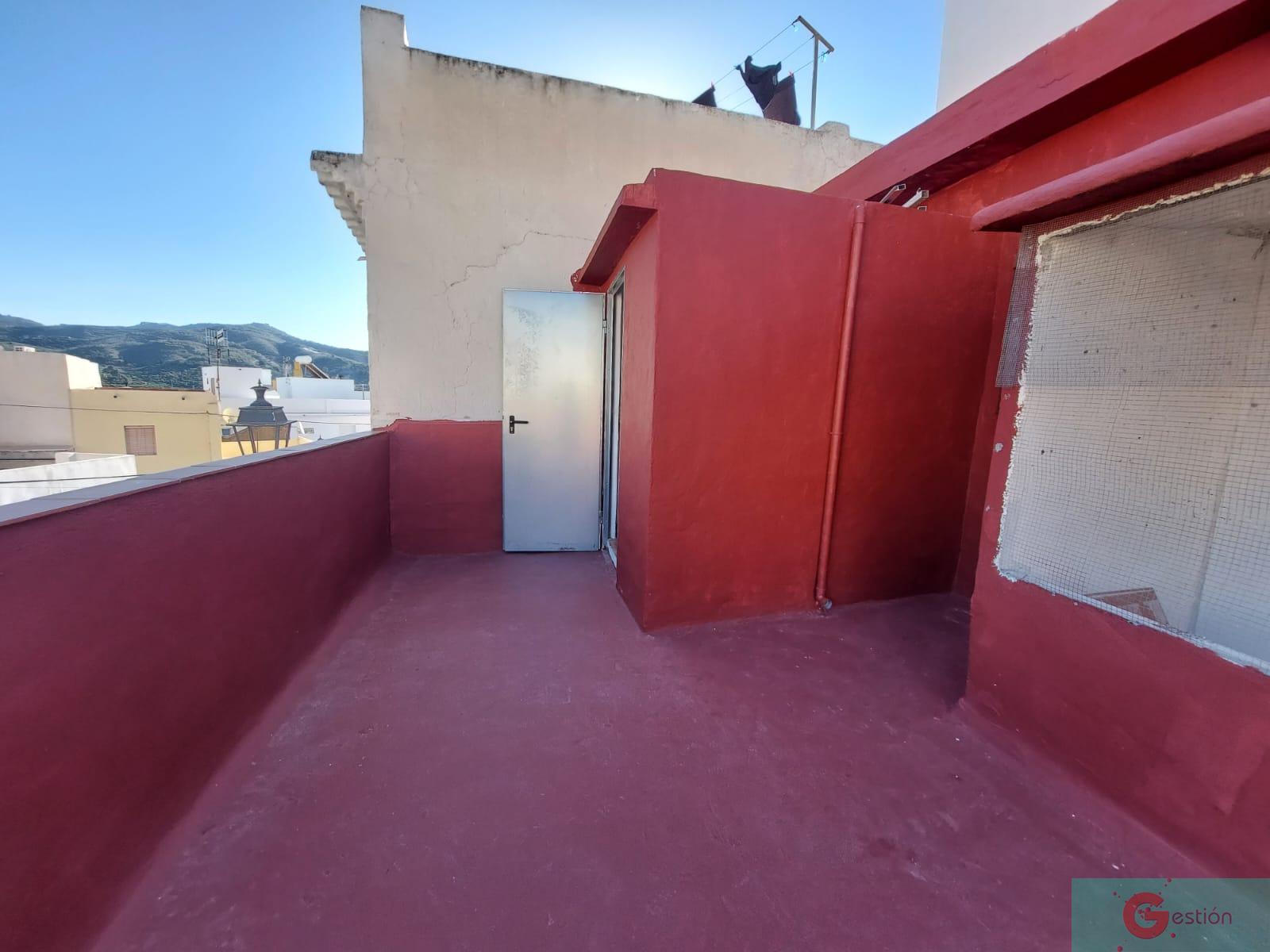 For sale of house in Salobreña