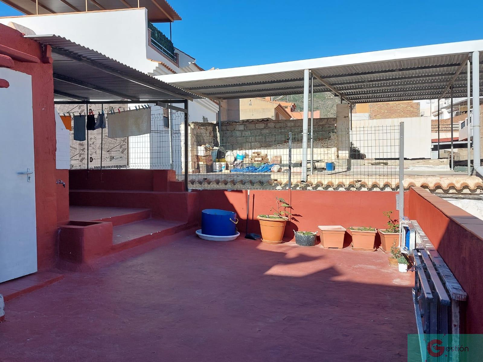 For sale of house in Salobreña