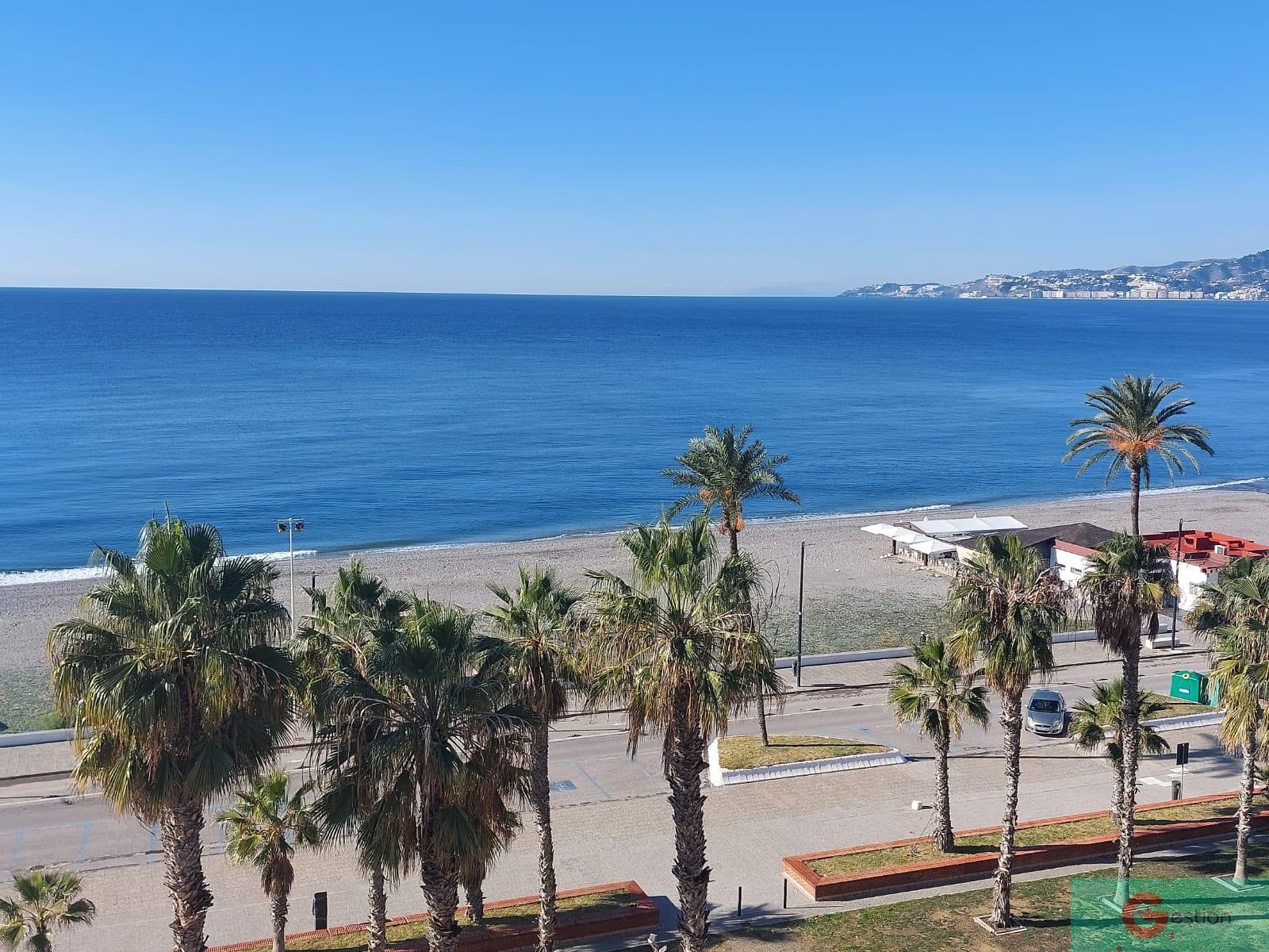 For sale of apartment in Salobreña