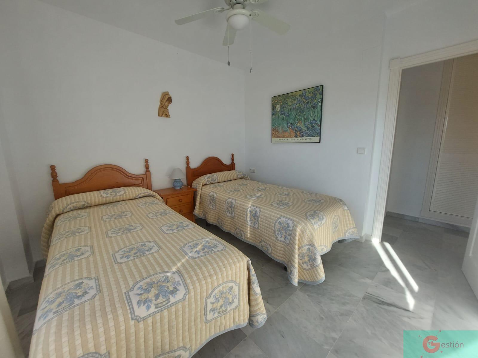 For sale of apartment in Salobreña