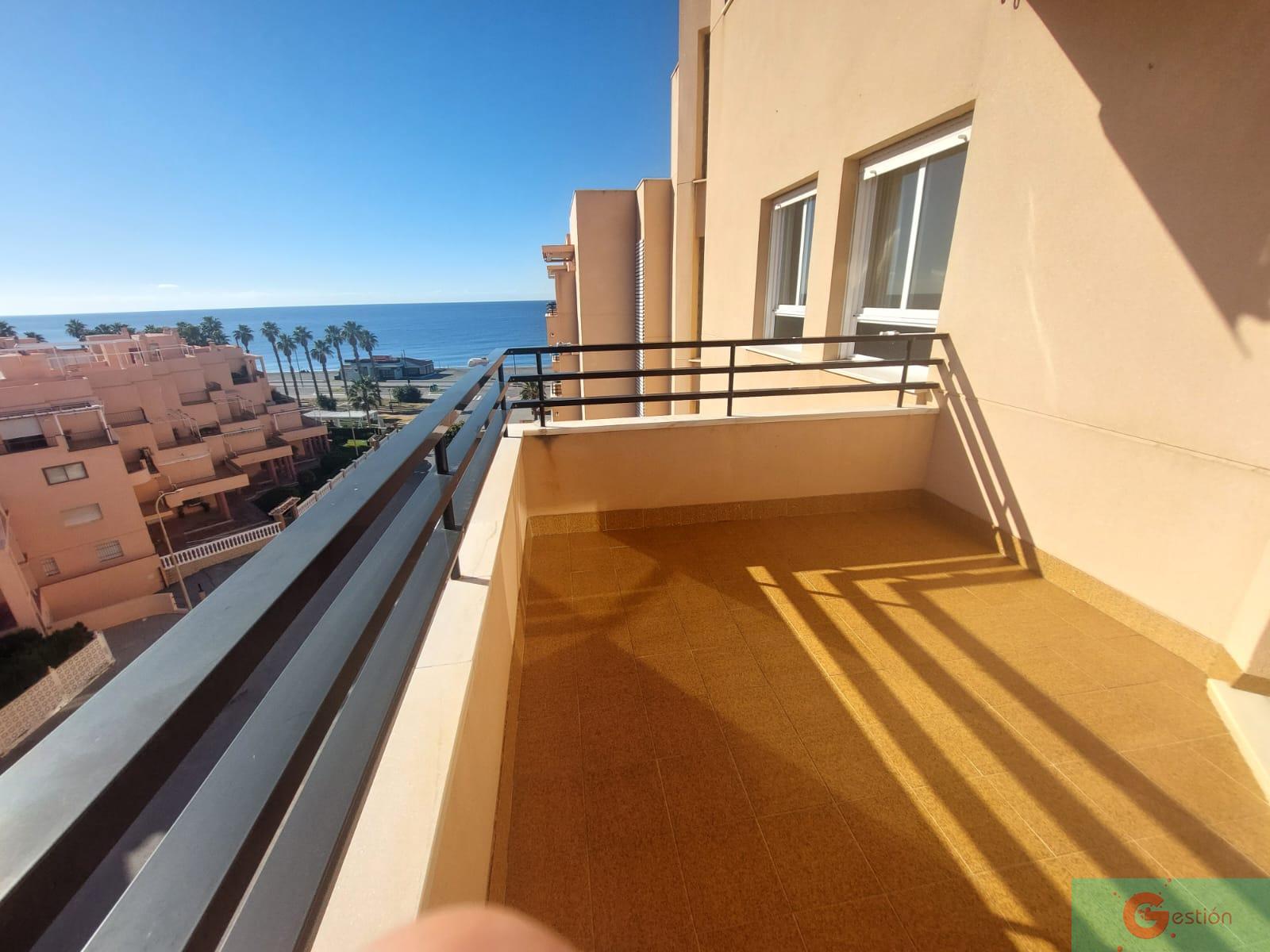 For sale of apartment in Salobreña
