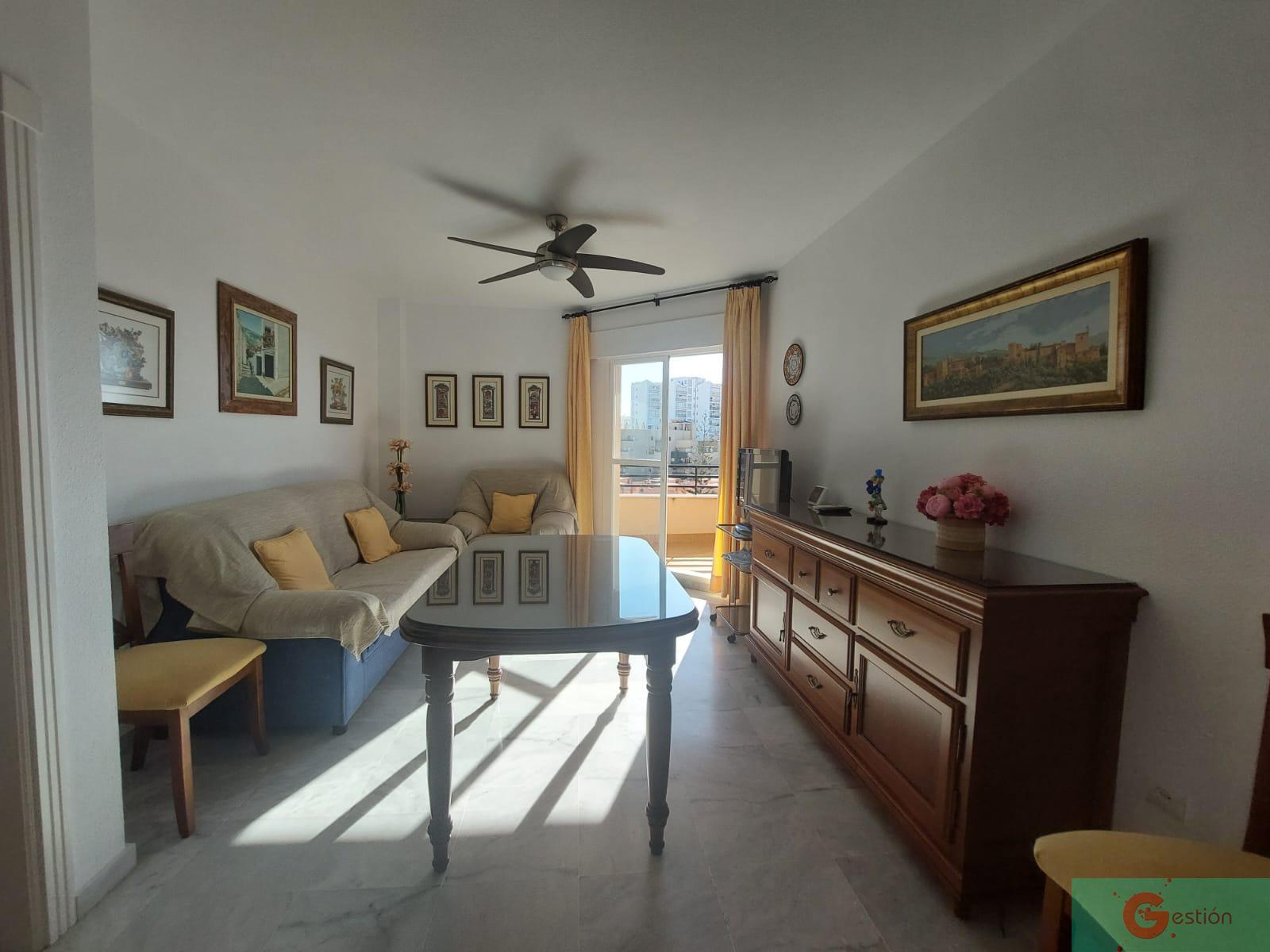 For sale of apartment in Salobreña